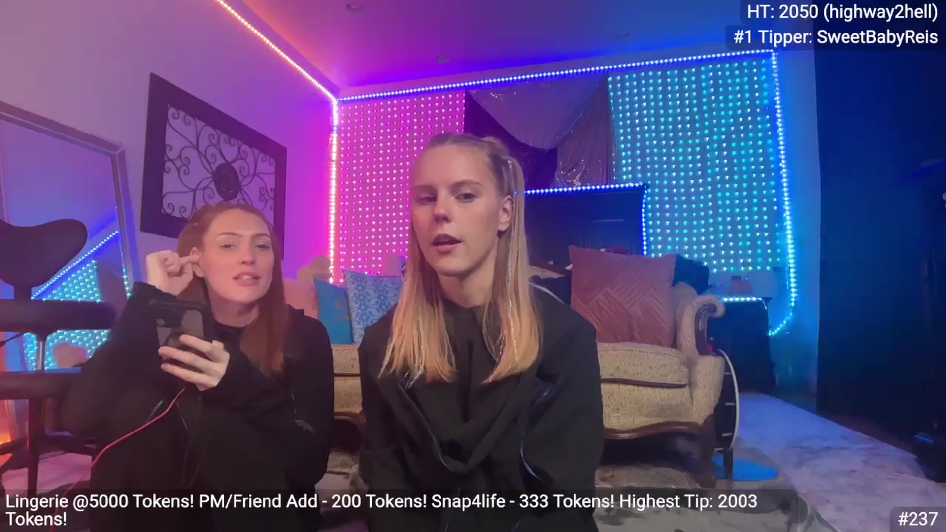 Gallery image thumbnail from QuinnBlighe's myfreecams stream on, 10/31/2025, 12:00 image 13 of 20