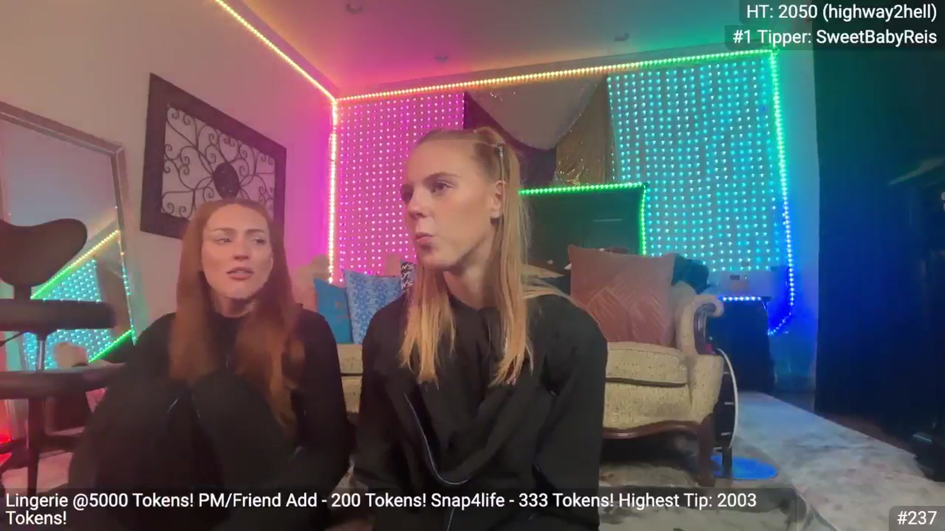 Gallery image thumbnail from QuinnBlighe's myfreecams stream on, 10/31/2025, 12:00 image 8 of 20