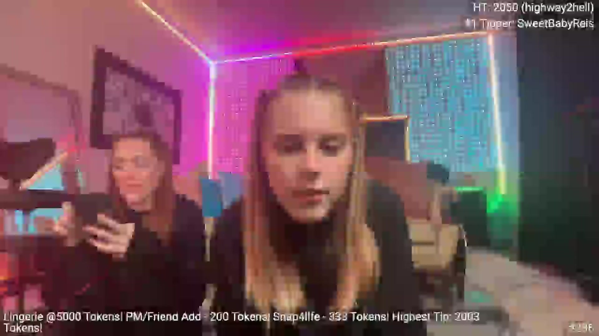 Gallery image thumbnail from QuinnBlighe's myfreecams stream on, 10/31/2025, 12:00 image 15 of 20