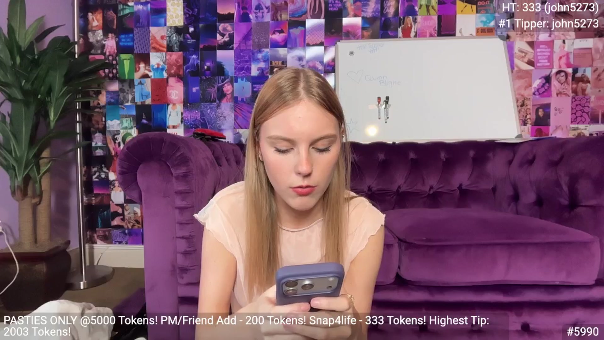 Gallery image thumbnail from QuinnBlighe's myfreecams stream on, 11/09/2025, 20:27 image 3 of 20