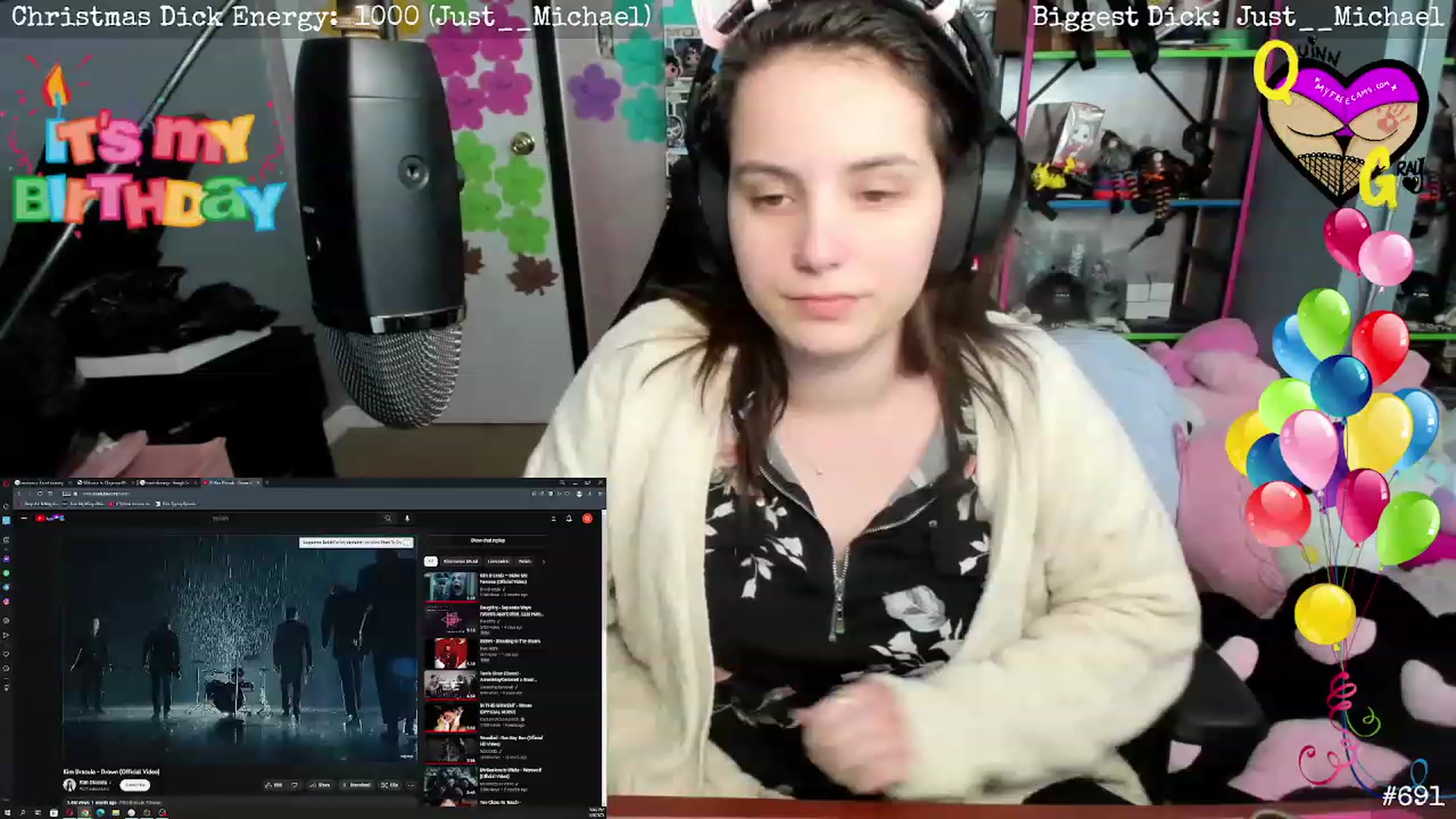 Gallery image thumbnail from QuinnGray's myfreecams stream on, 01/10/2023, 04:13 image 7 of 20