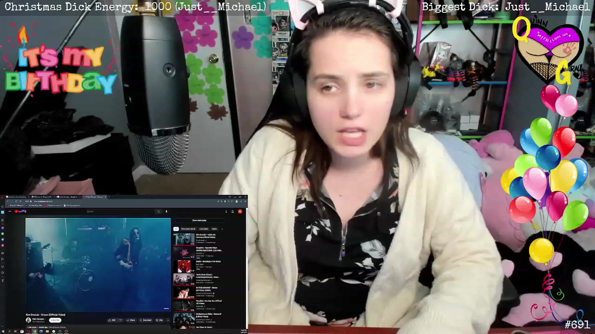 Gallery image thumbnail from QuinnGray's myfreecams stream on, 01/10/2023, 04:13 image 8 of 20