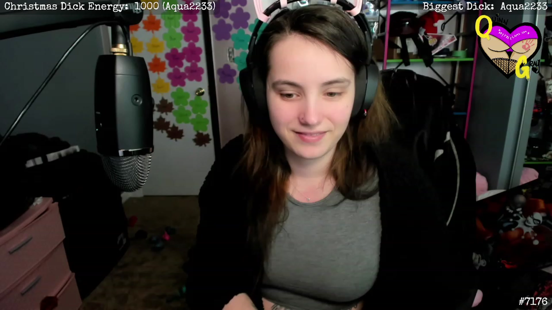 Gallery image thumbnail from QuinnGray's myfreecams stream on, 02/15/2023, 04:00 image 11 of 20