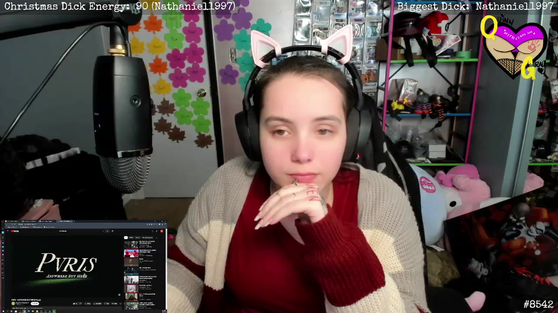 Gallery image thumbnail from QuinnGray's myfreecams stream on, 03/16/2023, 01:56 image 3 of 20