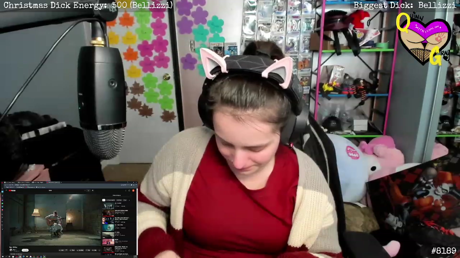 Gallery image thumbnail from QuinnGray's myfreecams stream on, 03/16/2023, 01:56 image 15 of 20
