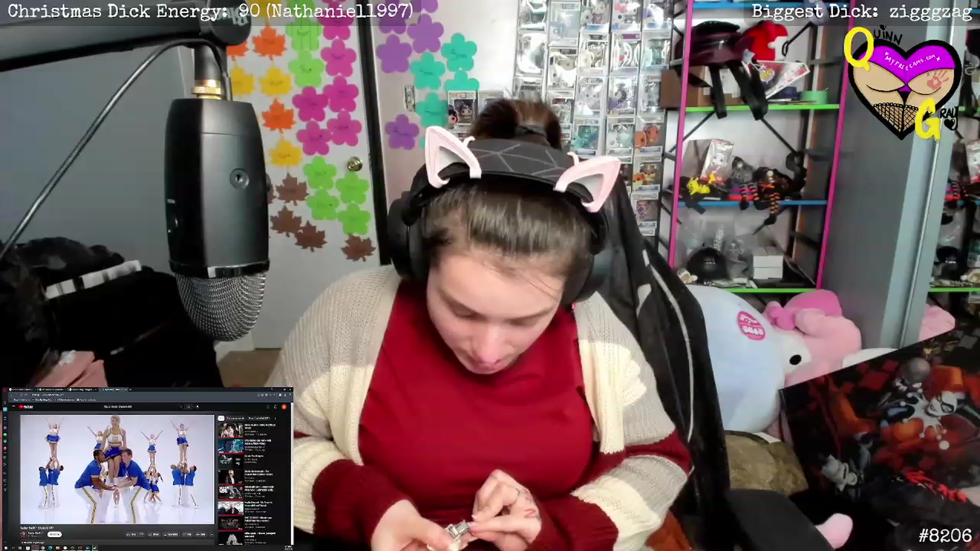 Gallery image thumbnail from QuinnGray's myfreecams stream on, 03/16/2023, 01:56 image 14 of 20