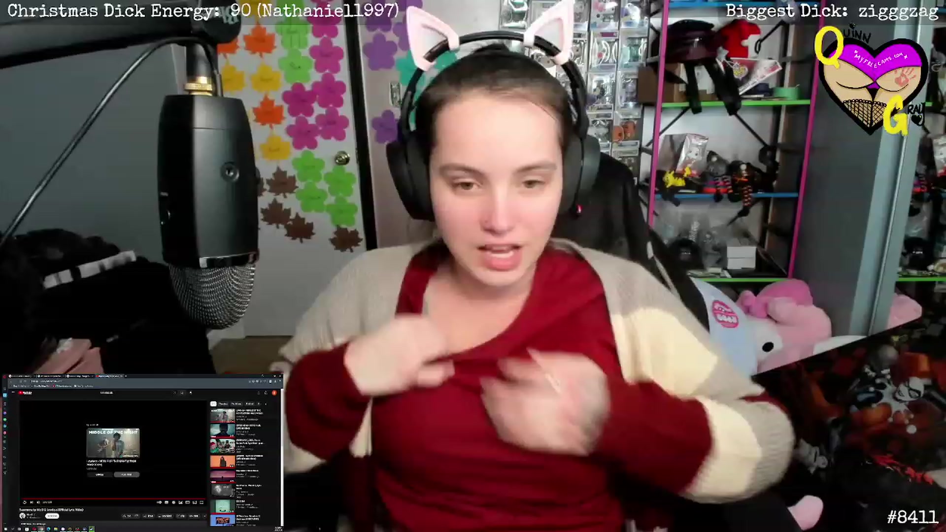 Gallery image thumbnail from QuinnGray's myfreecams stream on, 03/16/2023, 01:56 image 5 of 20