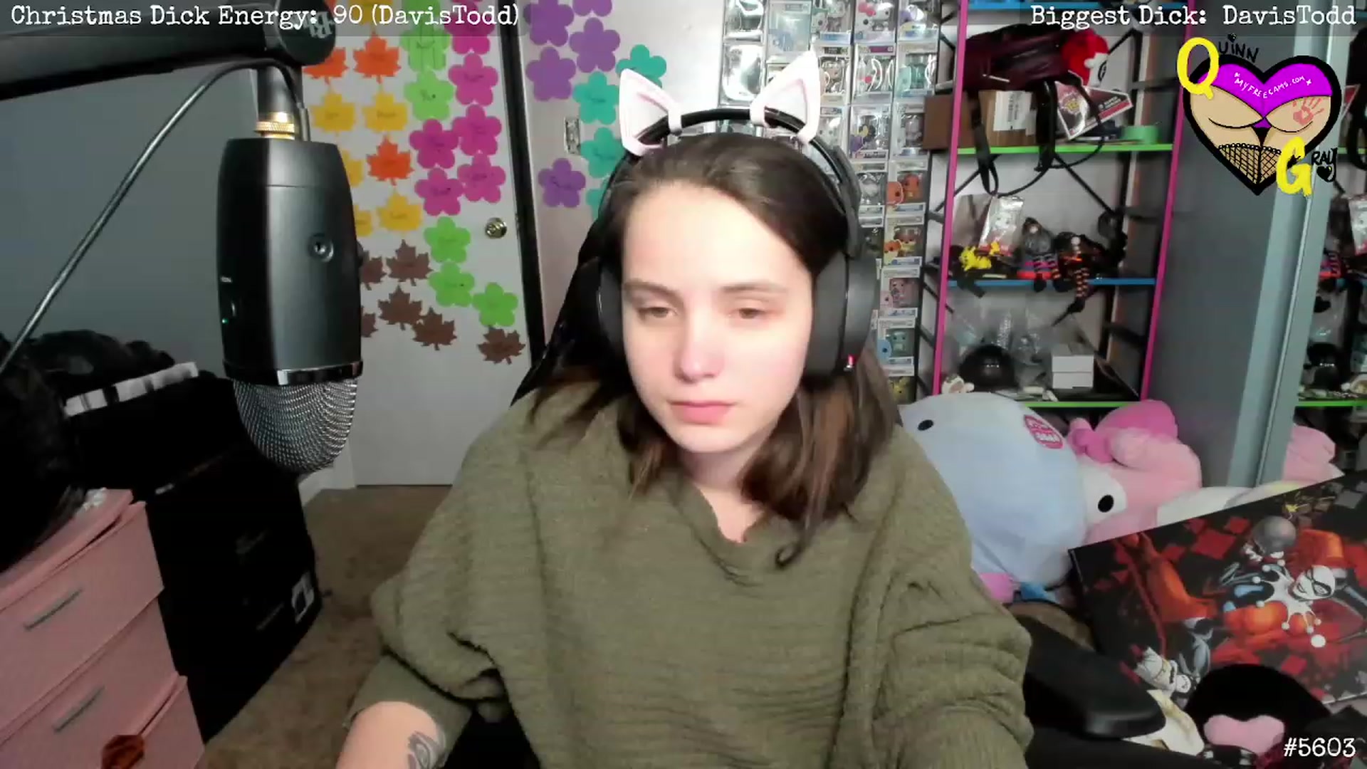 Gallery image thumbnail from QuinnGray's myfreecams stream on, 03/24/2023, 03:45 image 4 of 20