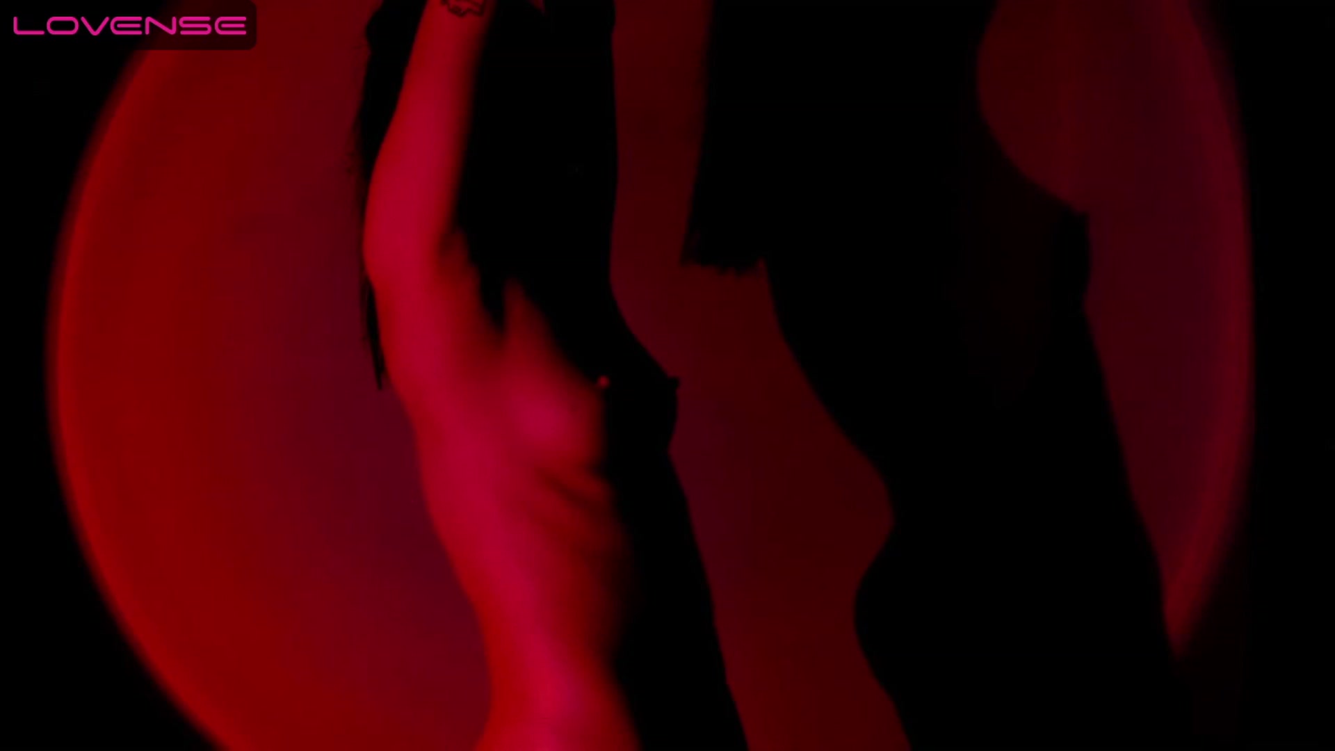Gallery image thumbnail from Quinn_hart's myfreecams stream on, 04/19/2023, 24:03 image 5 of 20