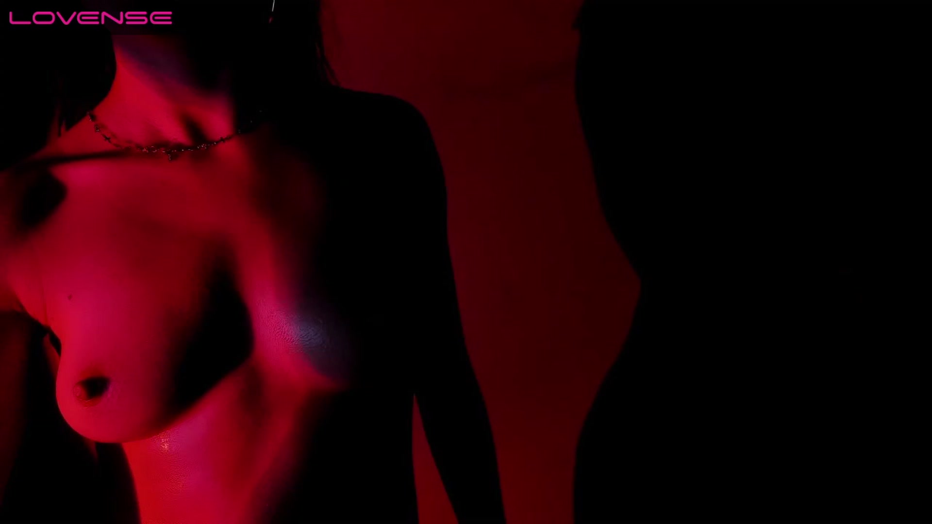 Gallery image thumbnail from Quinn_hart's myfreecams stream on, 04/19/2023, 24:03 image 4 of 20