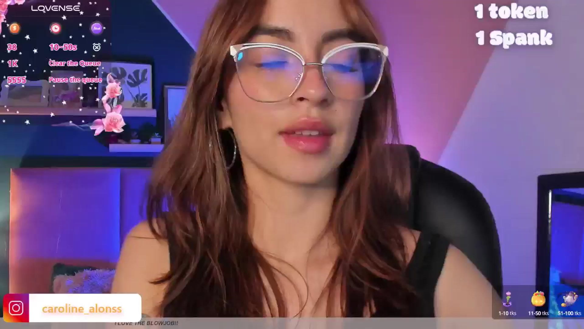 Gallery image thumbnail from Quinn_hart's myfreecams stream on, 11/09/2024, 03:46 image 8 of 20