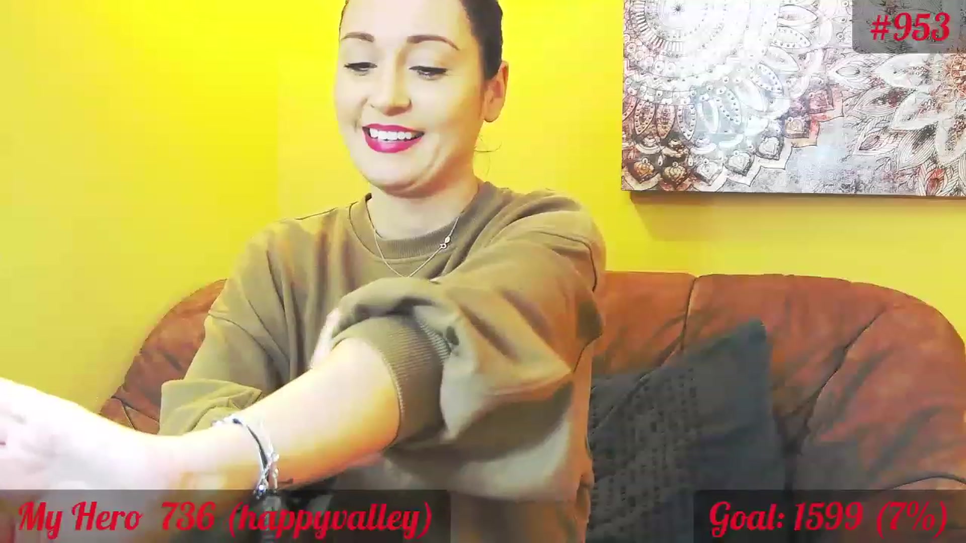 Gallery image thumbnail from QuinnieSmile's myfreecams stream on, 11/18/2022, 13:00 image 7 of 20