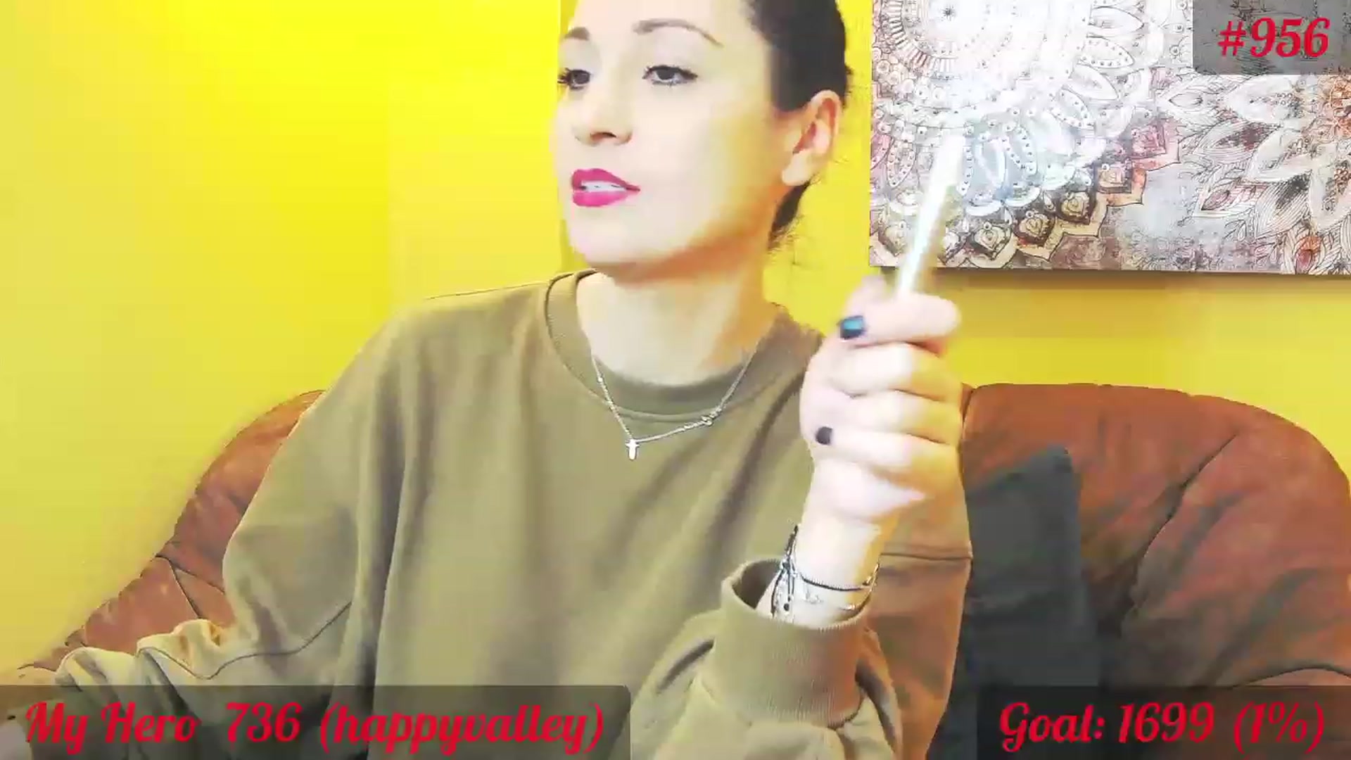 Gallery image thumbnail from QuinnieSmile's myfreecams stream on, 11/18/2022, 13:00 image 4 of 20