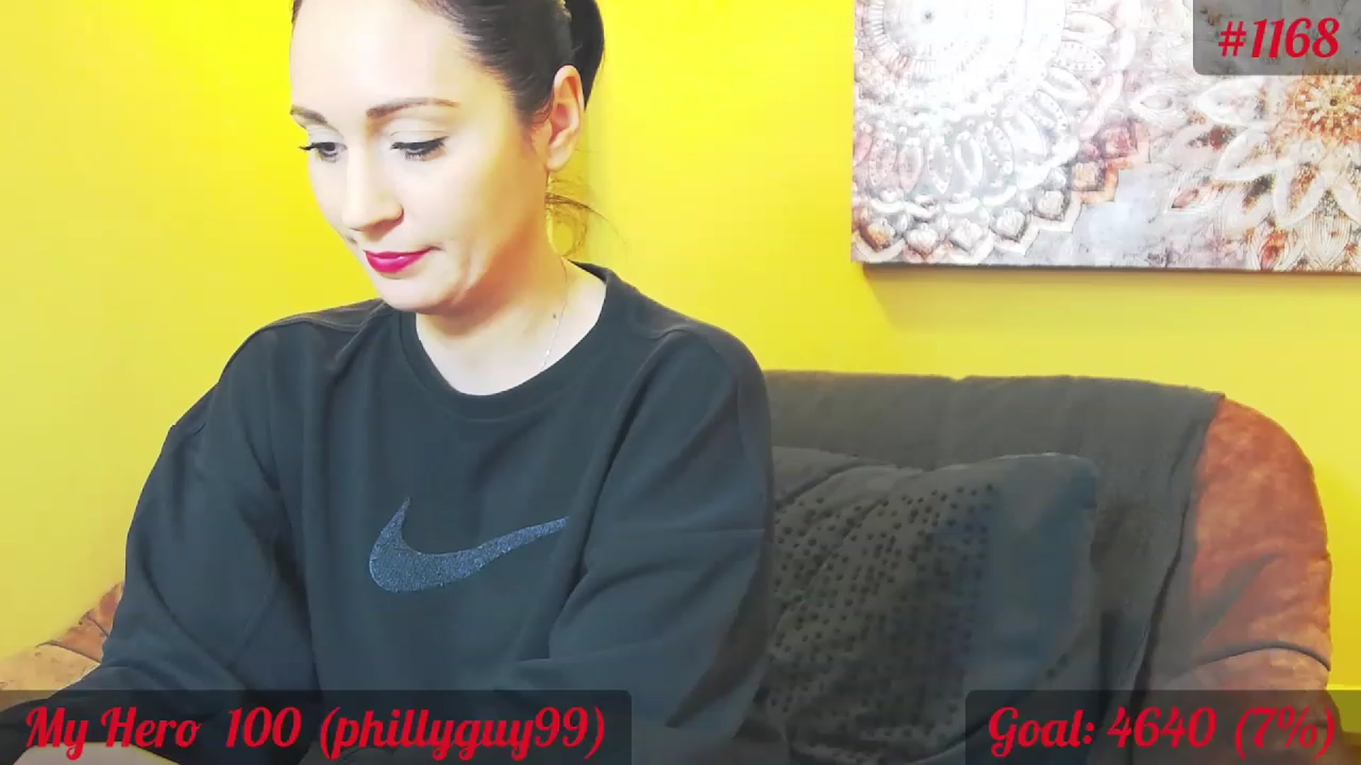 Gallery image thumbnail from QuinnieSmile's myfreecams stream on, 11/23/2022, 13:11 image 18 of 20