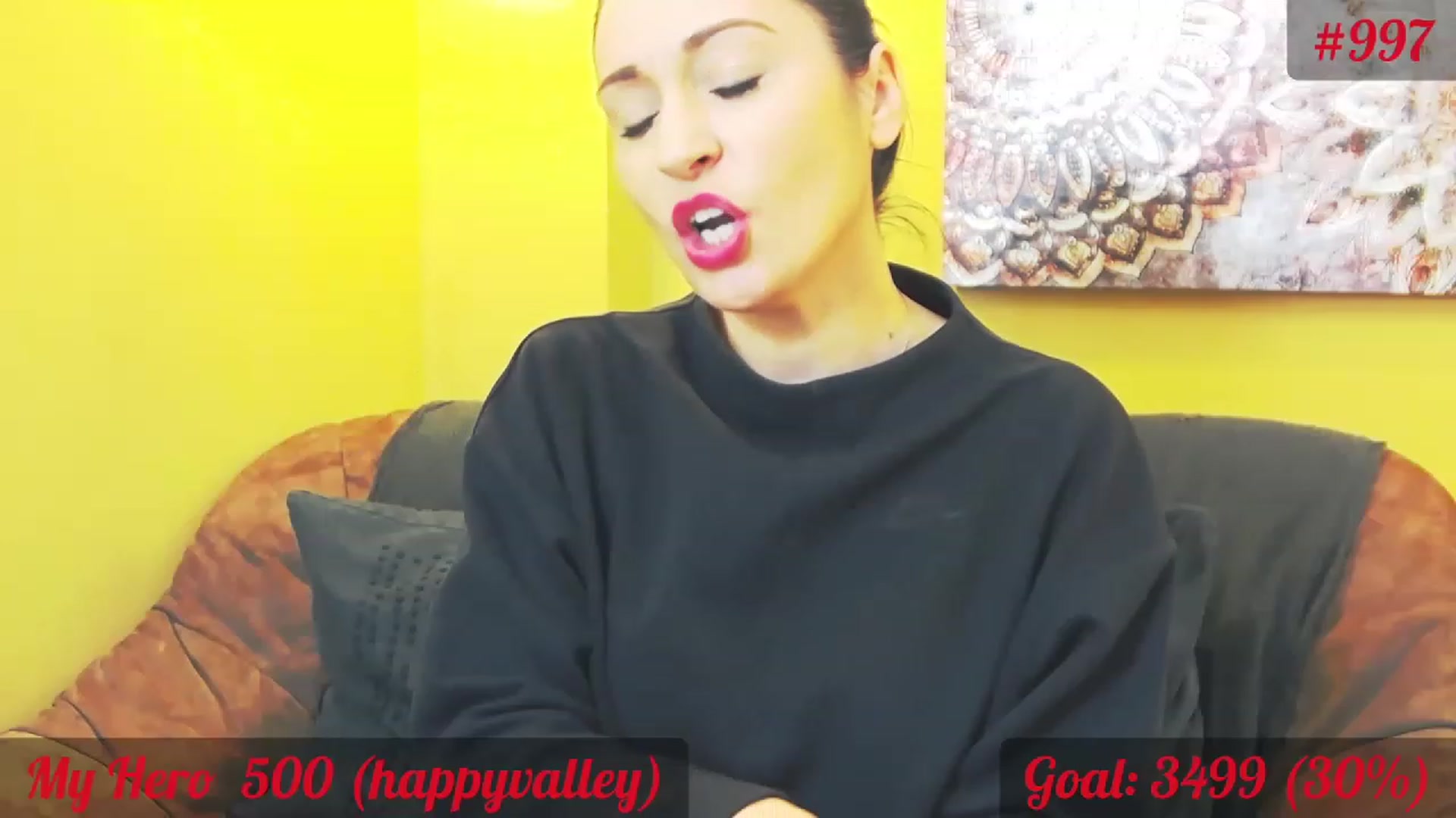 Gallery image thumbnail from QuinnieSmile's myfreecams stream on, 11/25/2022, 12:14 image 18 of 20
