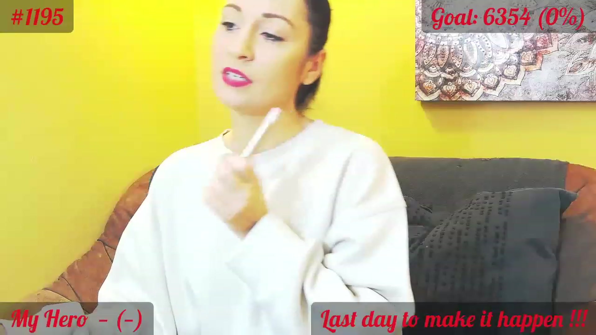 Gallery image thumbnail from QuinnieSmile's myfreecams stream on, 11/29/2022, 09:56 image 11 of 20