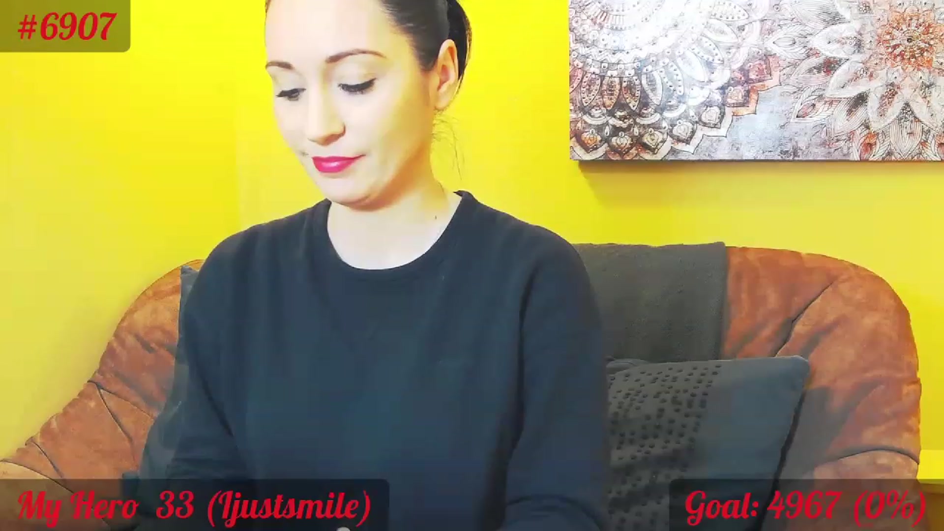 Gallery image thumbnail from QuinnieSmile's myfreecams stream on, 12/05/2022, 12:20 image 14 of 20