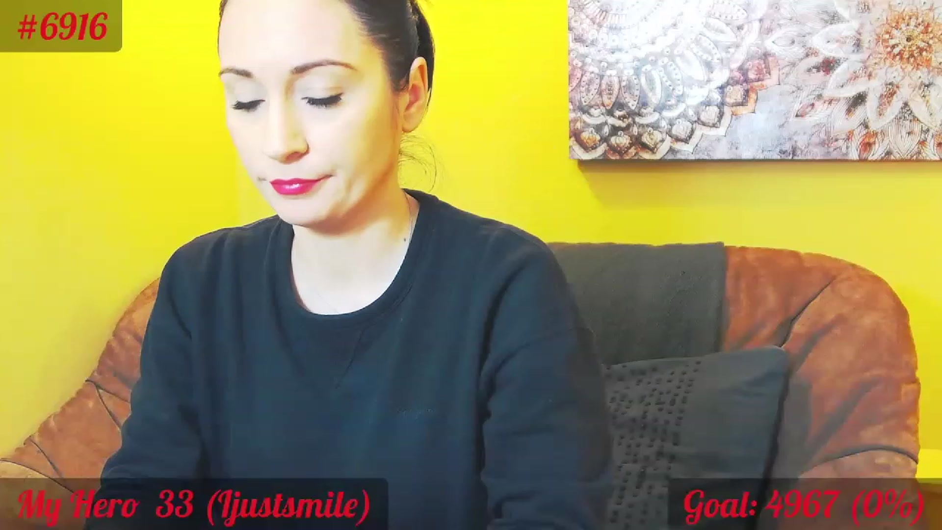 Gallery image thumbnail from QuinnieSmile's myfreecams stream on, 12/05/2022, 12:37 image 5 of 20