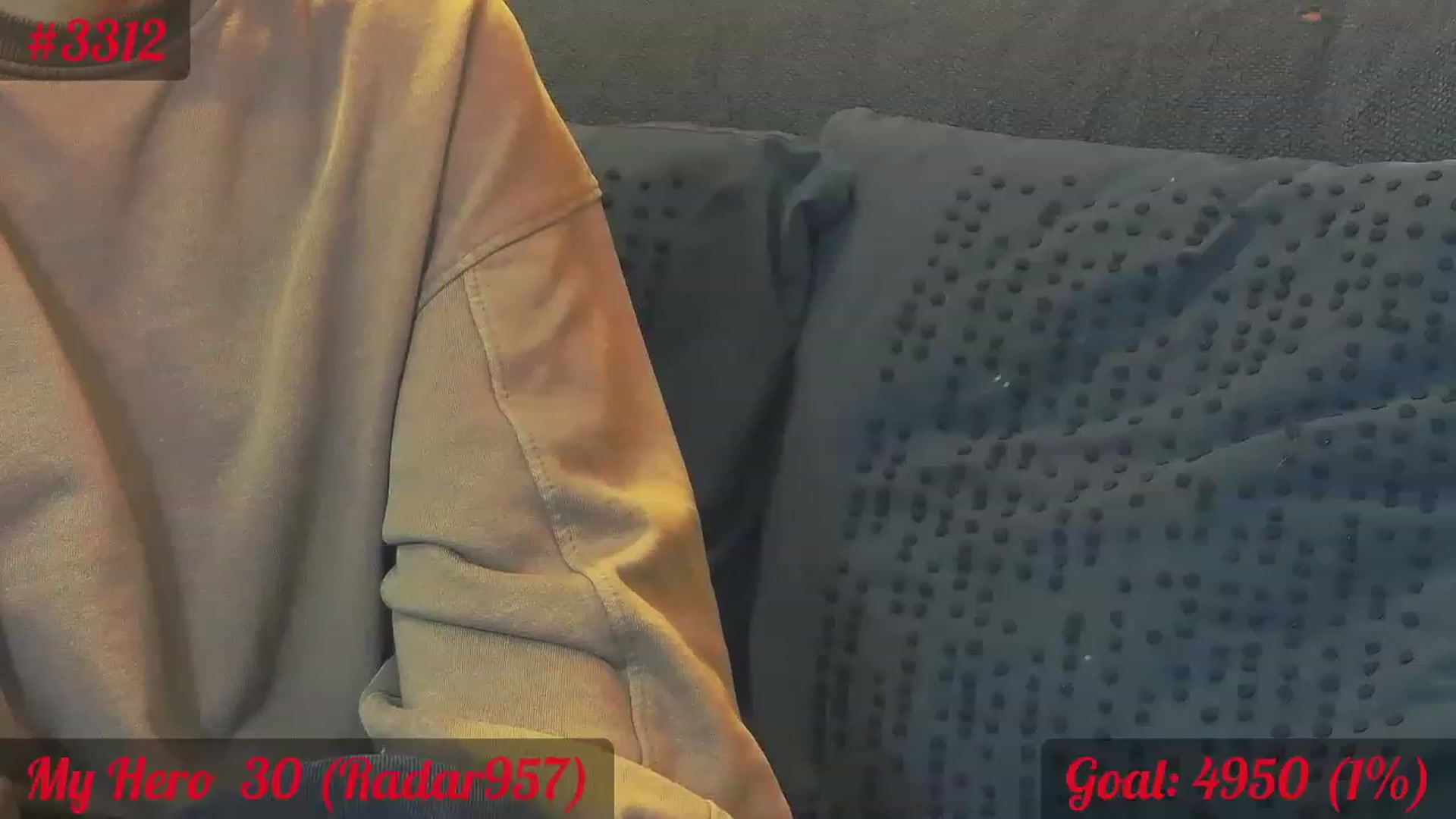 Gallery image thumbnail from QuinnieSmile's myfreecams stream on, 12/08/2022, 09:41 image 1 of 20
