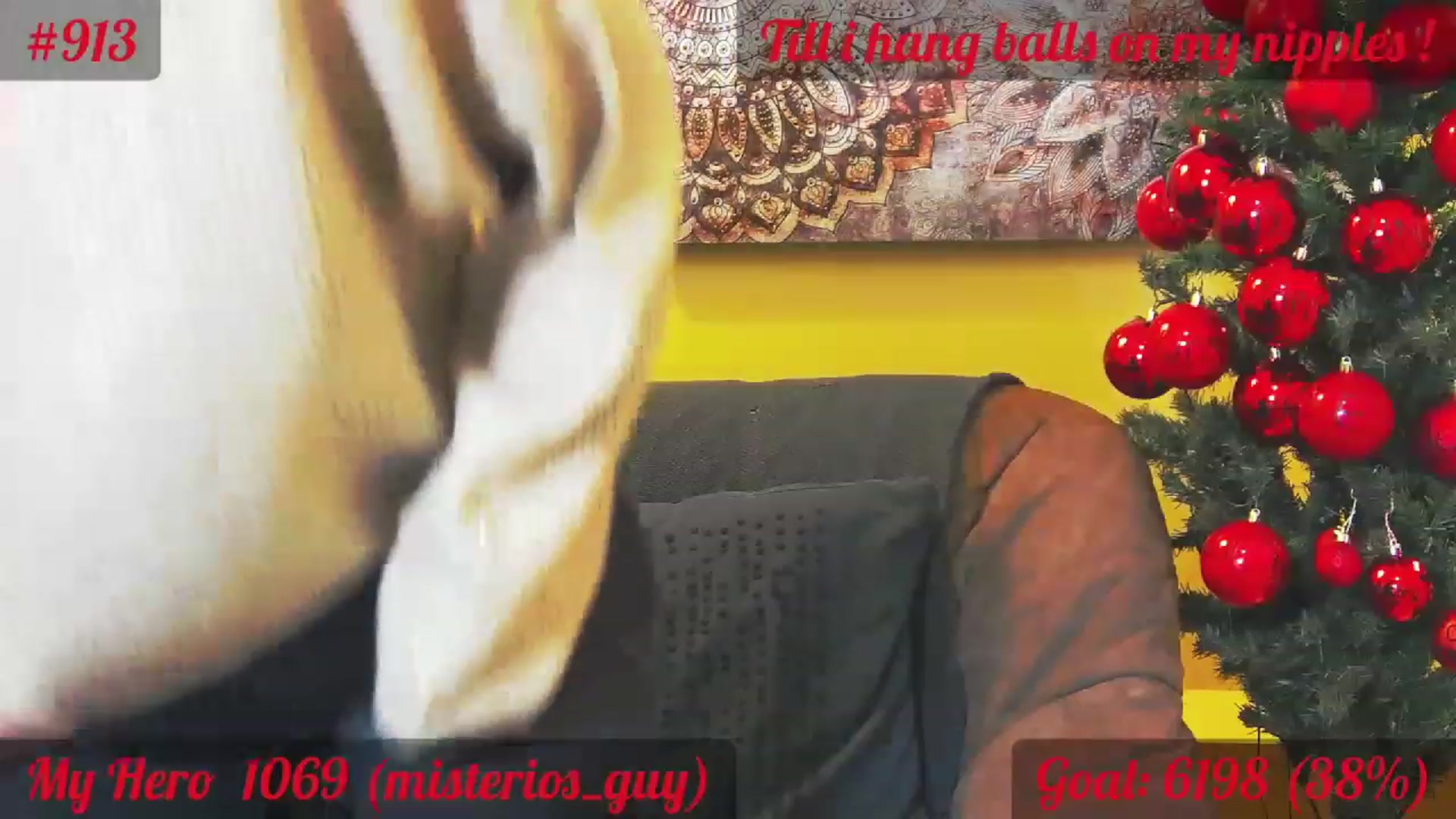 Gallery image thumbnail from QuinnieSmile's myfreecams stream on, 12/09/2022, 13:05 image 18 of 20