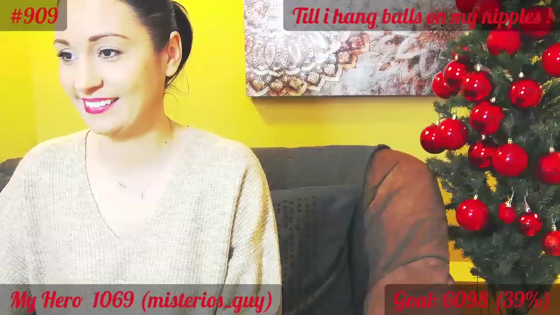 Gallery image thumbnail from QuinnieSmile's myfreecams stream on, 12/09/2022, 13:05 image 19 of 20