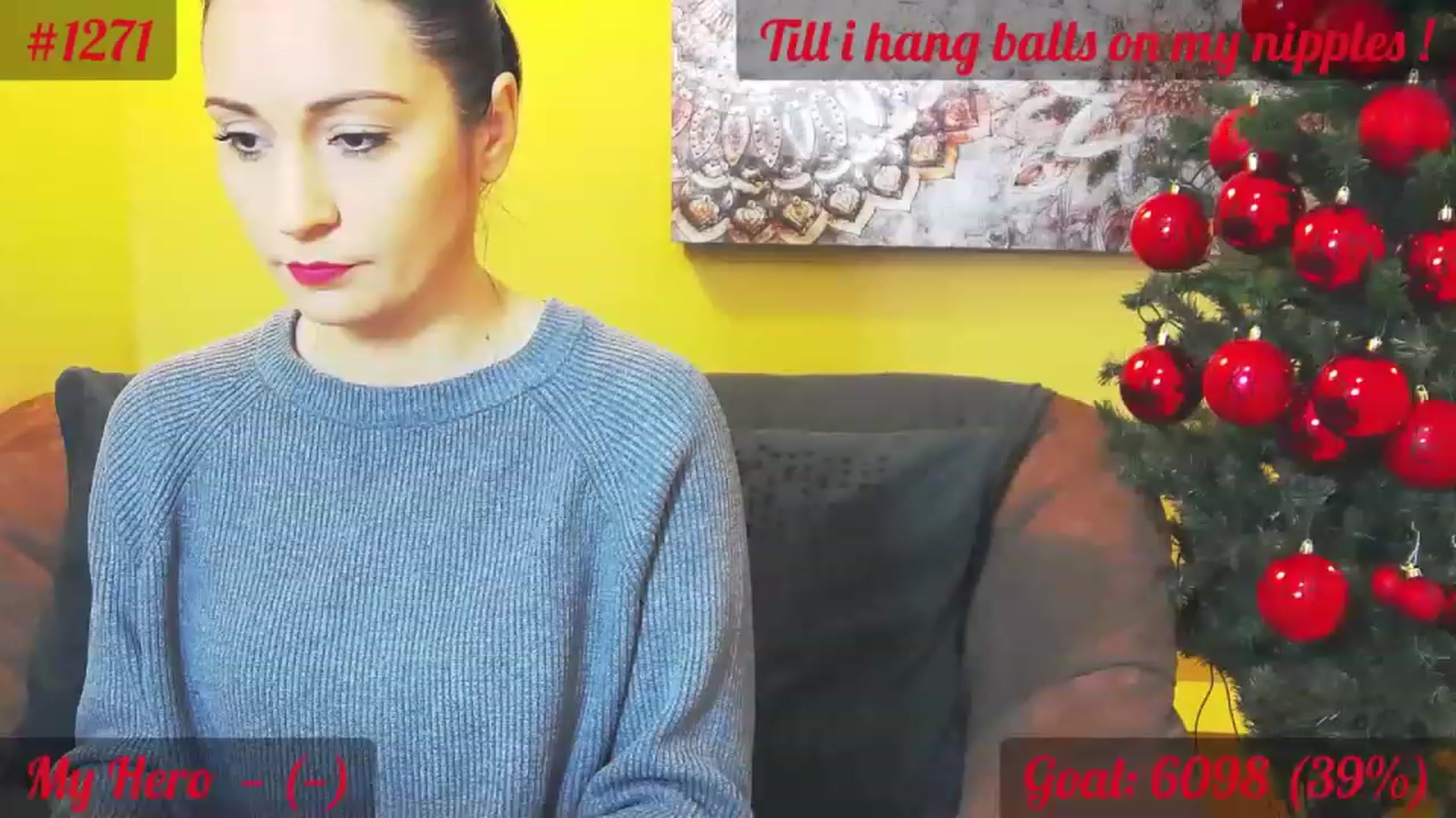Gallery image thumbnail from QuinnieSmile's myfreecams stream on, 12/12/2022, 08:25 image 16 of 20