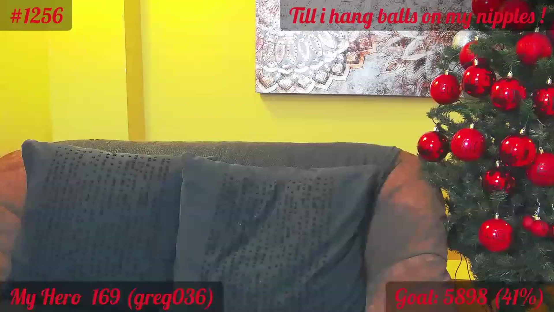 Gallery image thumbnail from QuinnieSmile's myfreecams stream on, 12/12/2022, 08:55 image 17 of 20