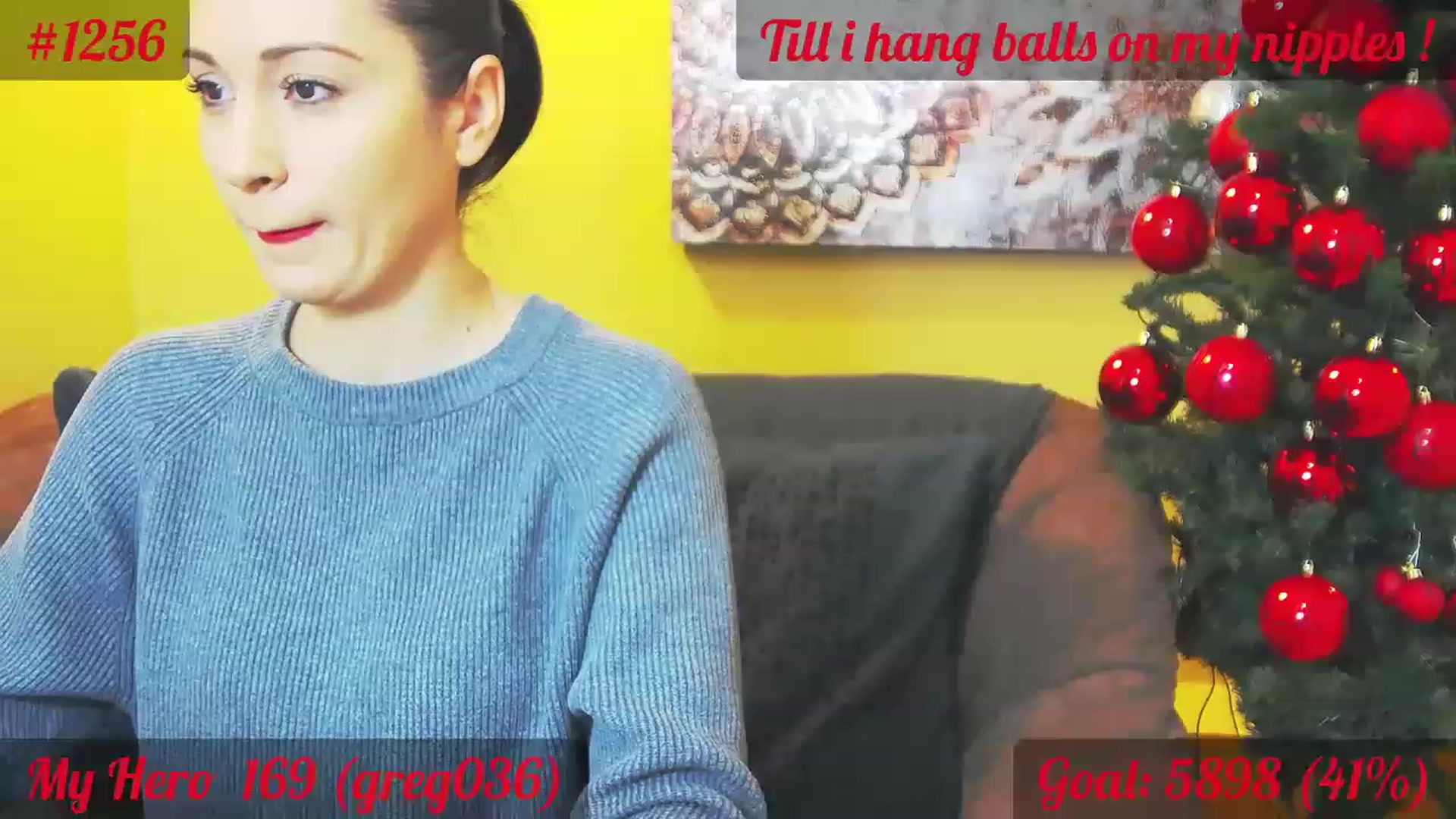 Gallery image thumbnail from QuinnieSmile's myfreecams stream on, 12/12/2022, 08:55 image 19 of 20