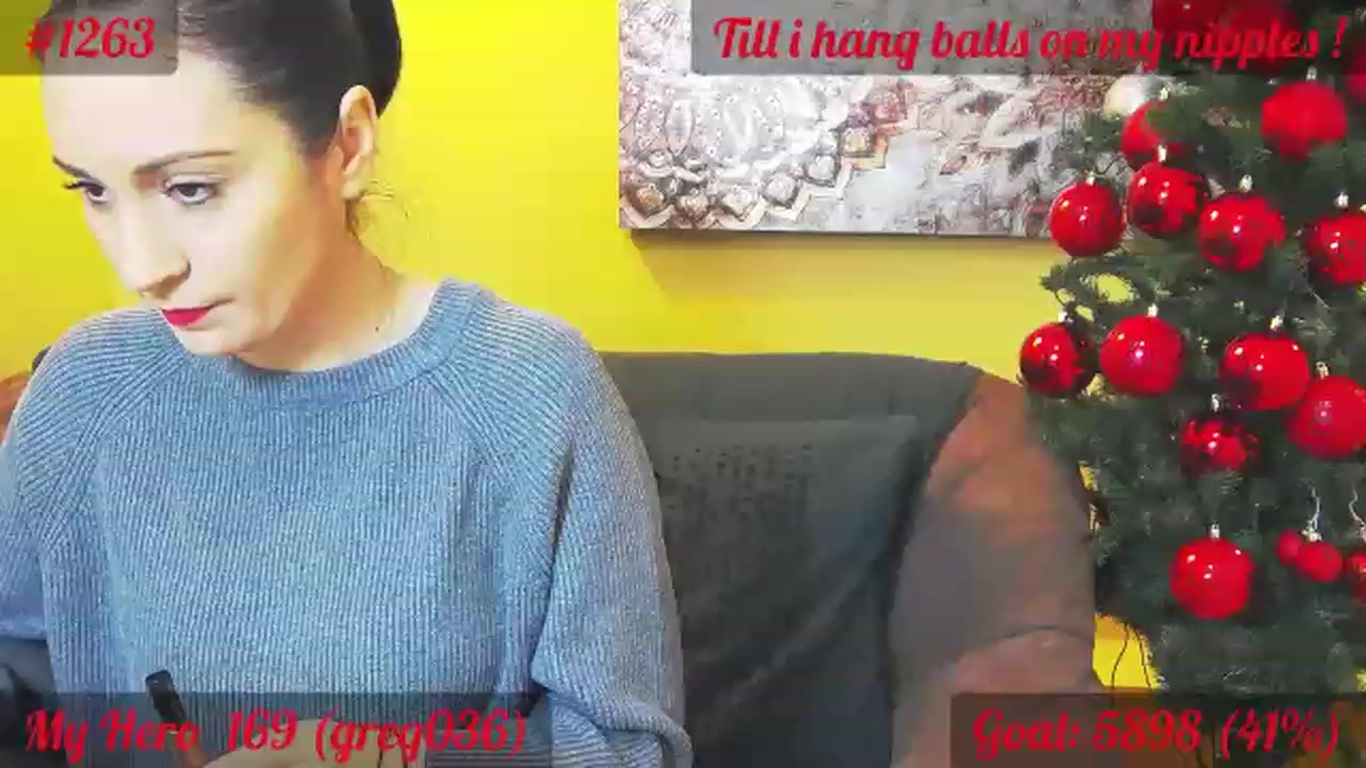 Gallery image thumbnail from QuinnieSmile's myfreecams stream on, 12/12/2022, 10:20 image 1 of 20
