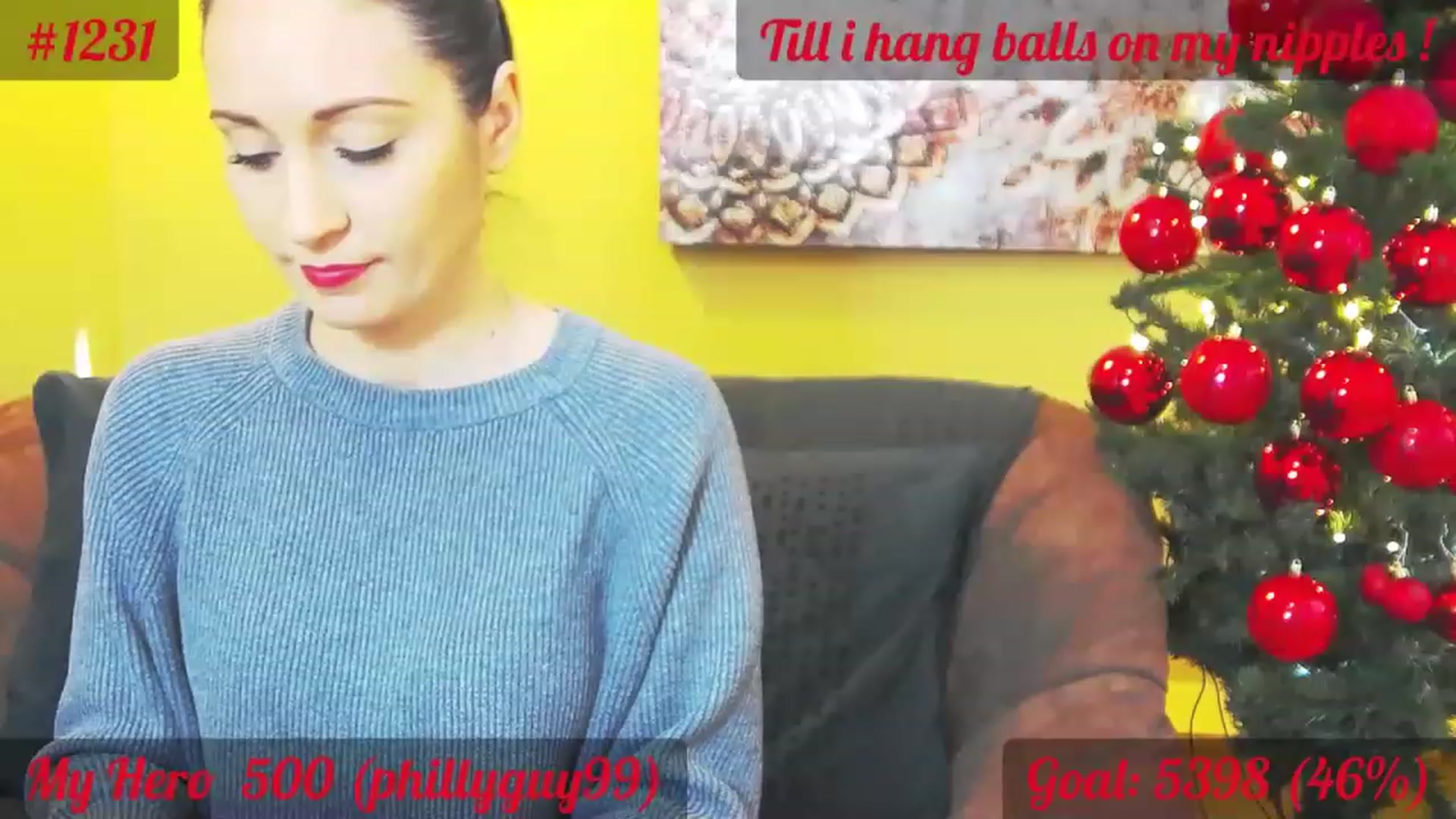 Gallery image thumbnail from QuinnieSmile's myfreecams stream on, 12/12/2022, 10:54 image 16 of 20