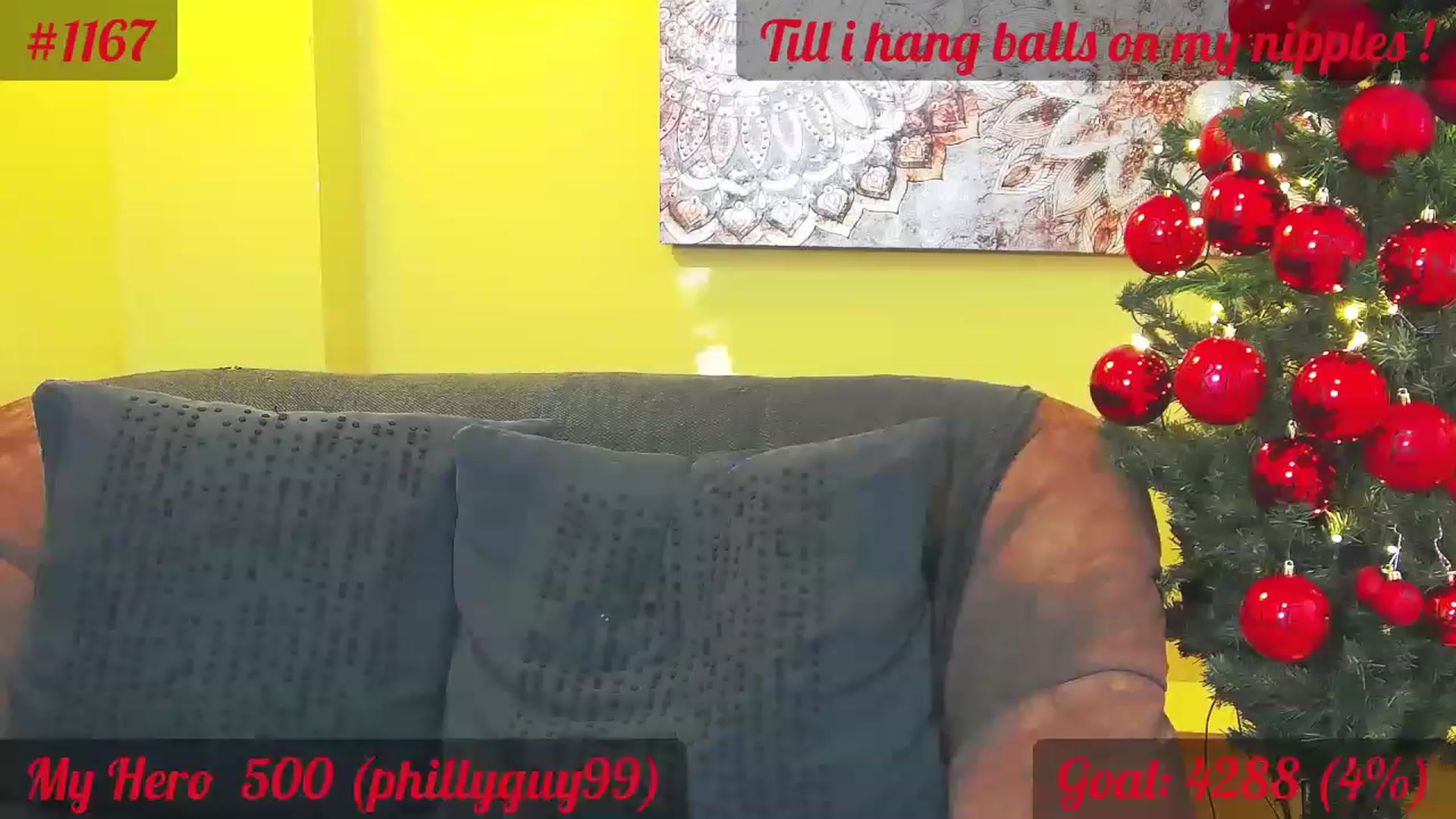 Gallery image thumbnail from QuinnieSmile's myfreecams stream on, 12/12/2022, 12:04 image 12 of 20