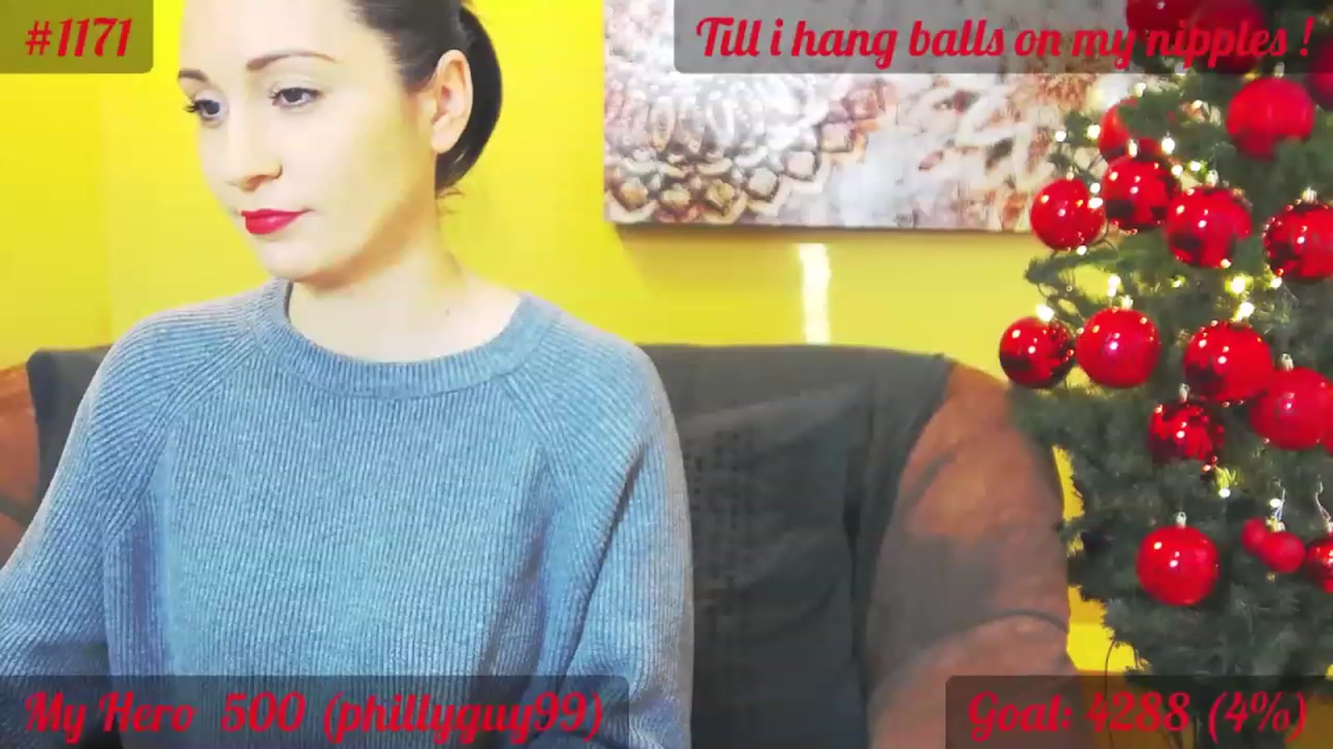 Gallery image thumbnail from QuinnieSmile's myfreecams stream on, 12/12/2022, 12:04 image 16 of 20