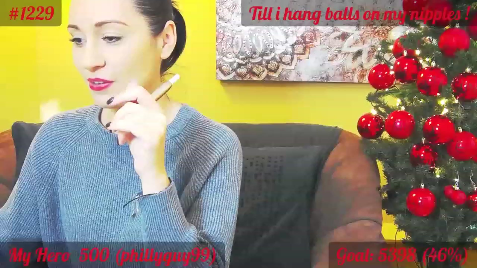 Gallery image thumbnail from QuinnieSmile's myfreecams stream on, 12/12/2022, 12:04 image 1 of 20