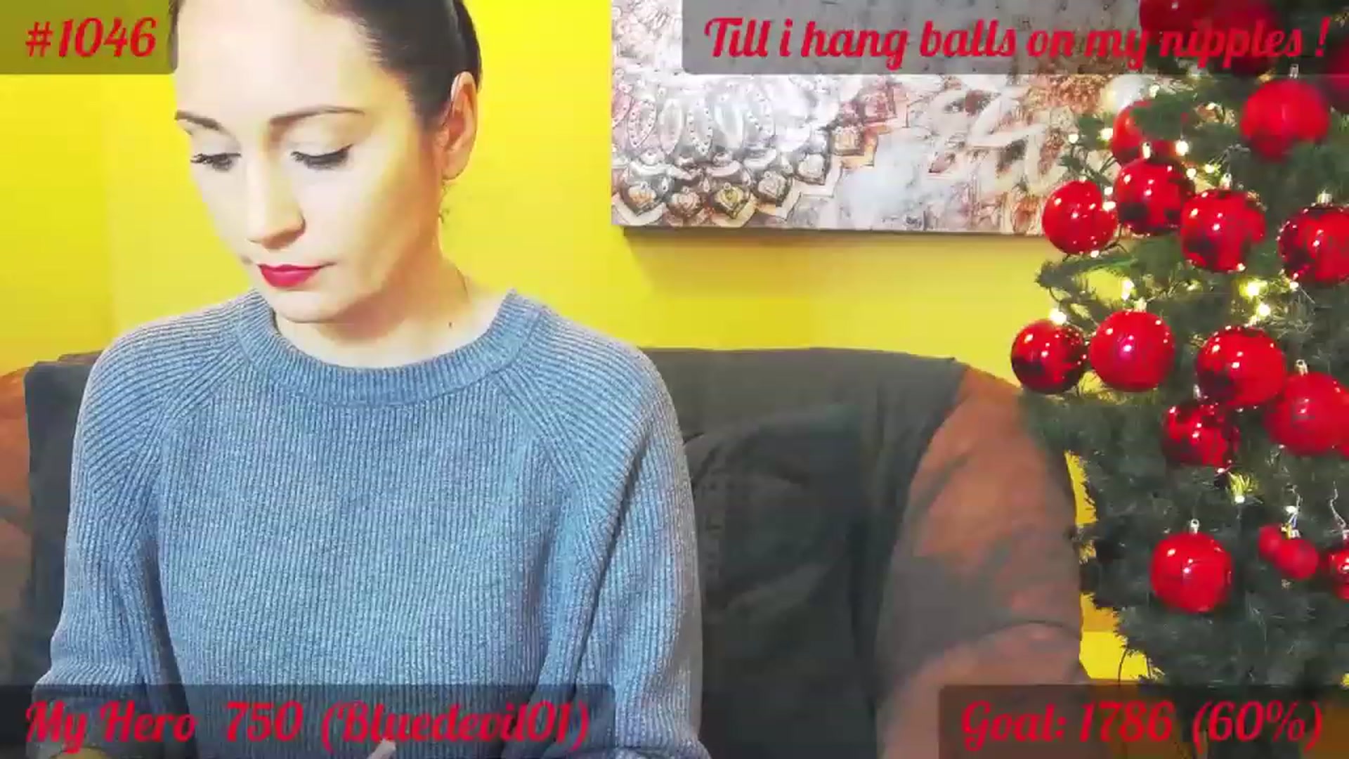 Gallery image thumbnail from QuinnieSmile's myfreecams stream on, 12/12/2022, 12:55 image 10 of 20