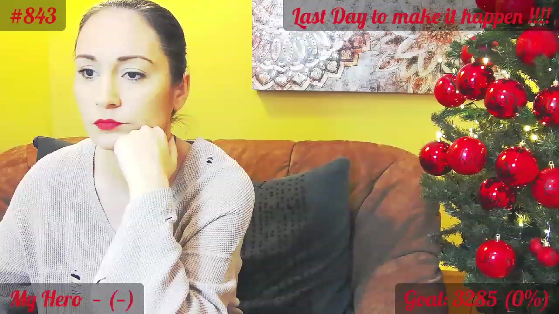 Gallery image thumbnail from QuinnieSmile's myfreecams stream on, 12/15/2022, 10:25 image 10 of 20