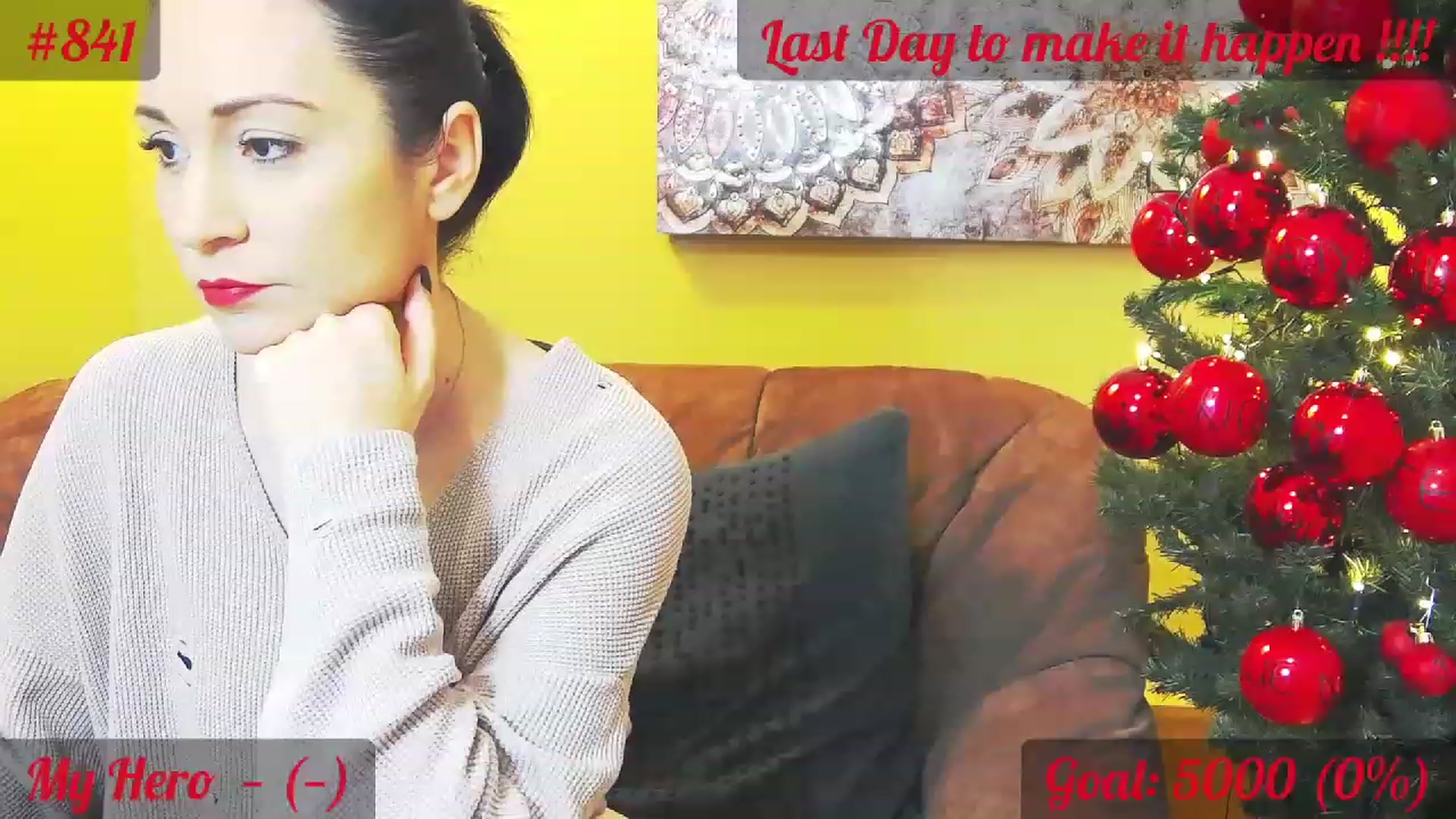 Gallery image thumbnail from QuinnieSmile's myfreecams stream on, 12/15/2022, 10:25 image 4 of 20