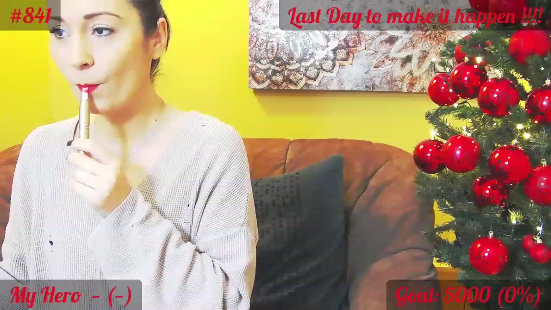 Gallery image thumbnail from QuinnieSmile's myfreecams stream on, 12/15/2022, 10:25 image 7 of 20