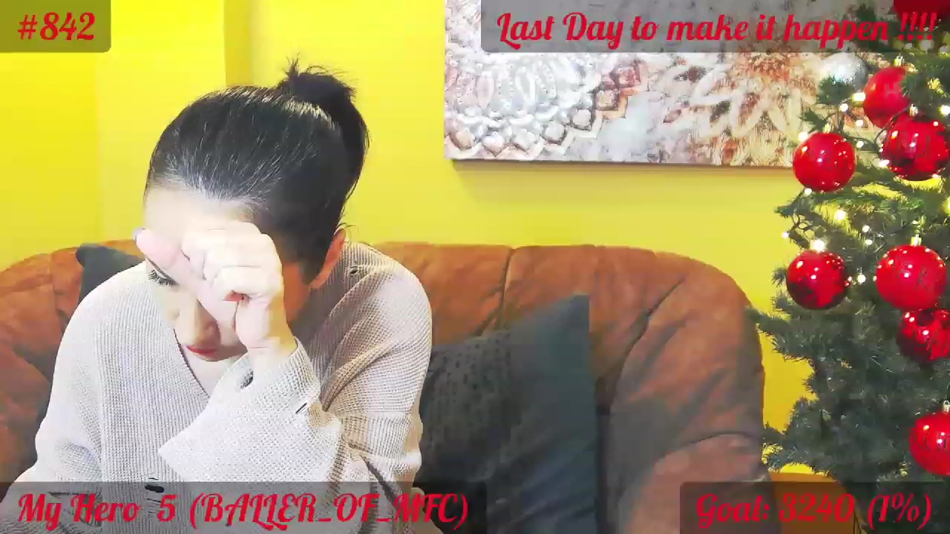 Gallery image thumbnail from QuinnieSmile's myfreecams stream on, 12/15/2022, 12:50 image 17 of 20