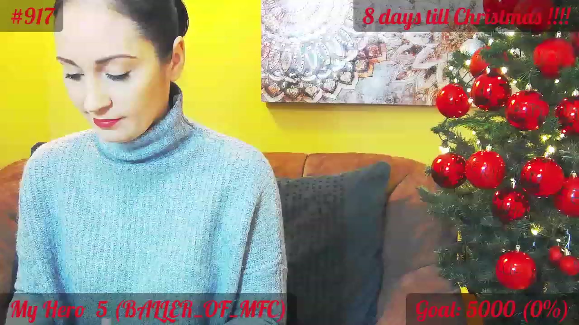 Gallery image thumbnail from QuinnieSmile's myfreecams stream on, 12/16/2022, 08:39 image 9 of 20