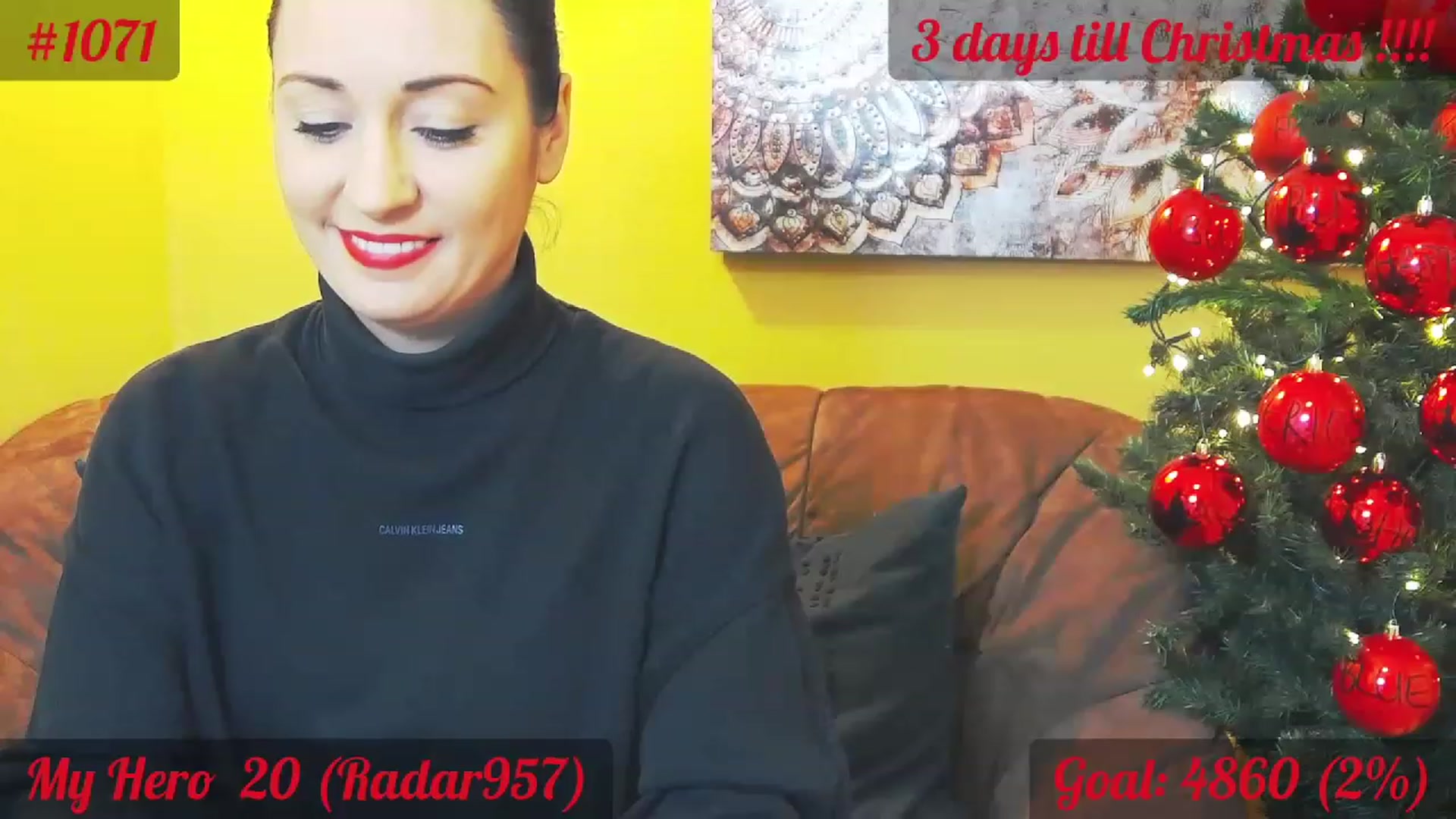 Gallery image thumbnail from QuinnieSmile's myfreecams stream on, 12/21/2022, 11:34 image 9 of 20