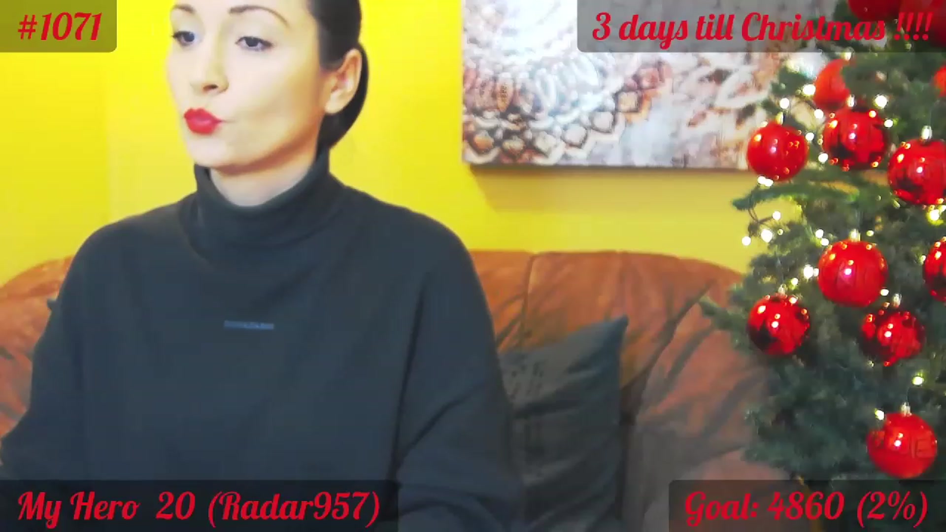 Gallery image thumbnail from QuinnieSmile's myfreecams stream on, 12/21/2022, 11:34 image 18 of 20