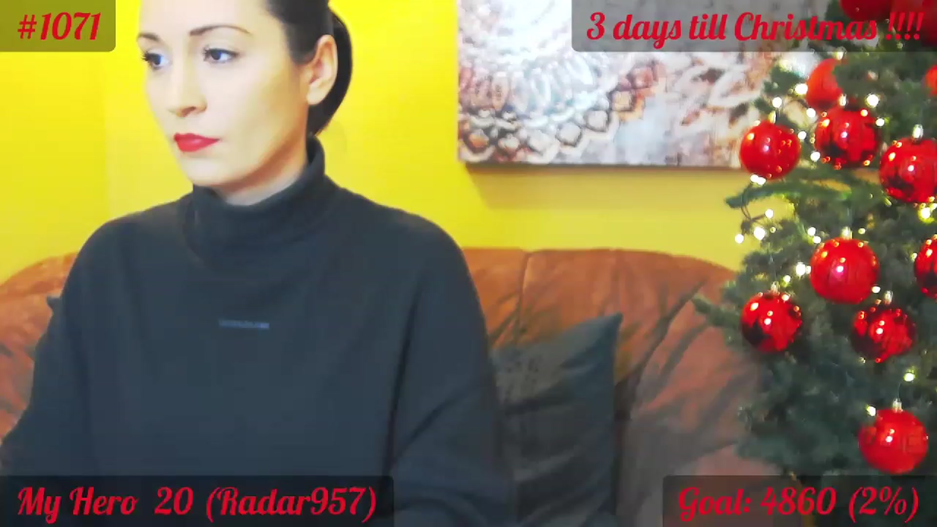 Gallery image thumbnail from QuinnieSmile's myfreecams stream on, 12/21/2022, 11:34 image 19 of 20