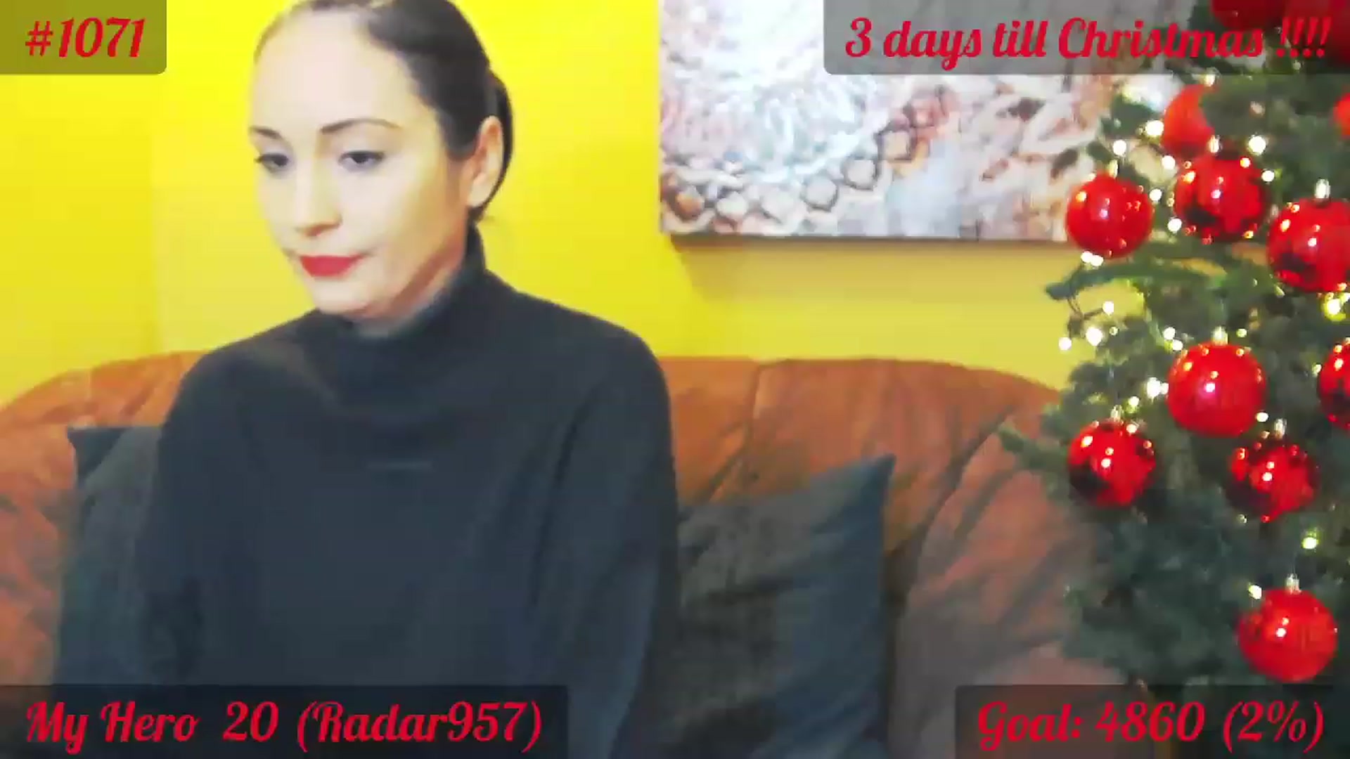 Gallery image thumbnail from QuinnieSmile's myfreecams stream on, 12/21/2022, 11:34 image 20 of 20