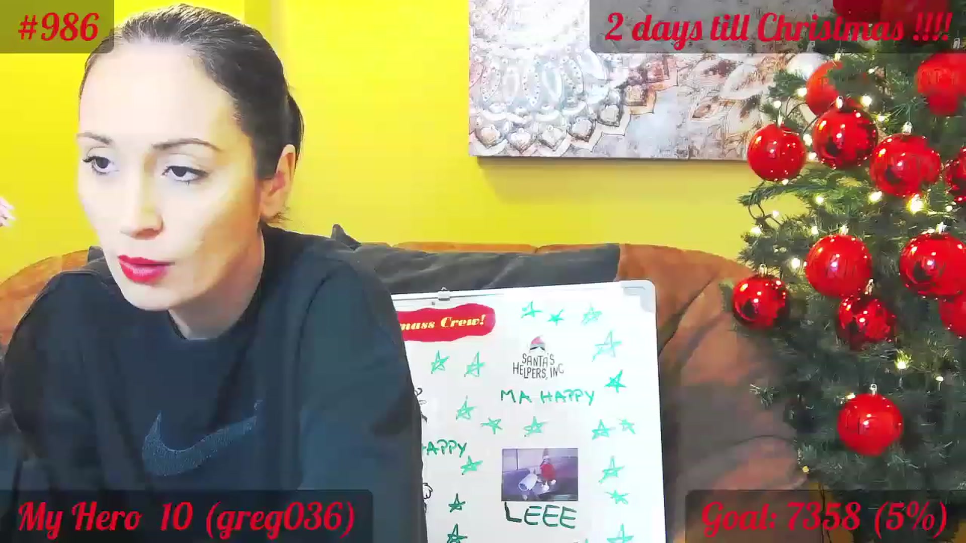 Gallery image thumbnail from QuinnieSmile's myfreecams stream on, 12/23/2022, 12:53 image 5 of 20