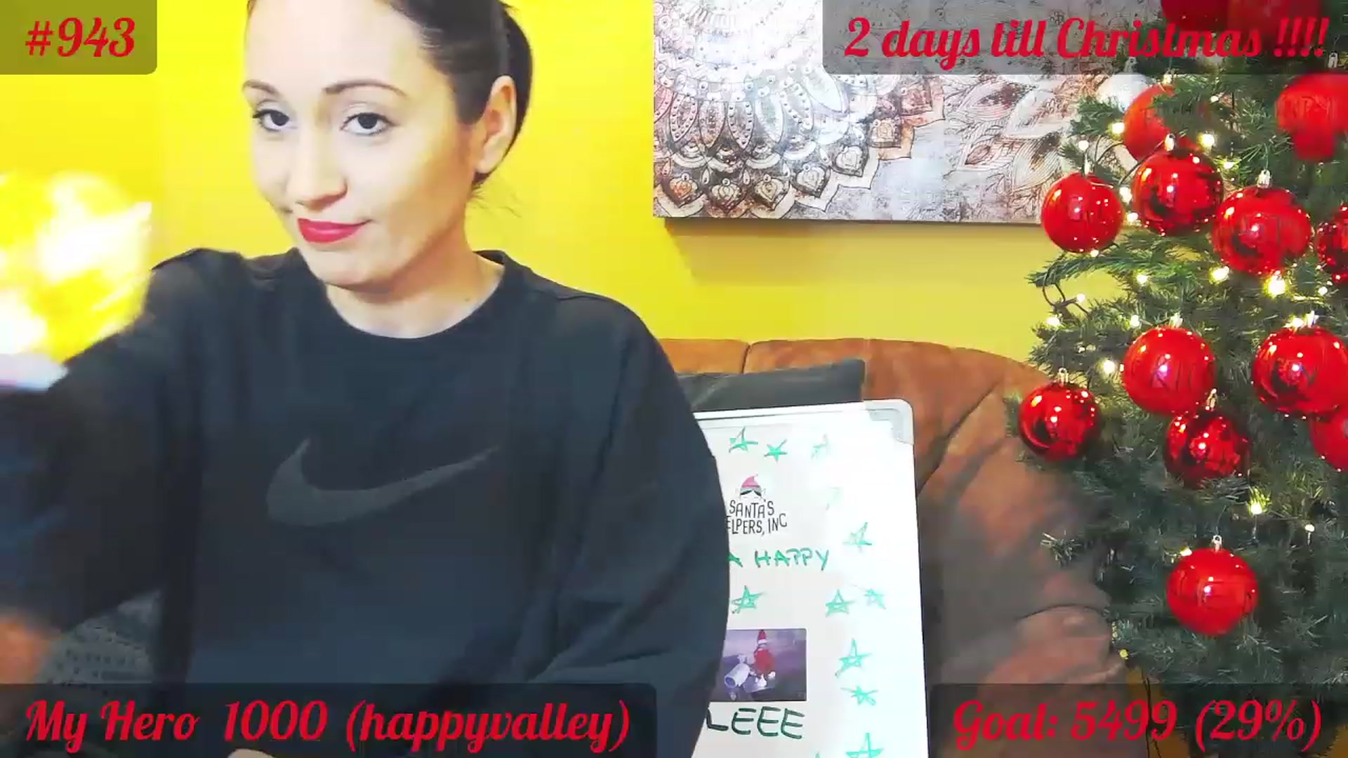 Gallery image thumbnail from QuinnieSmile's myfreecams stream on, 12/23/2022, 12:53 image 19 of 20