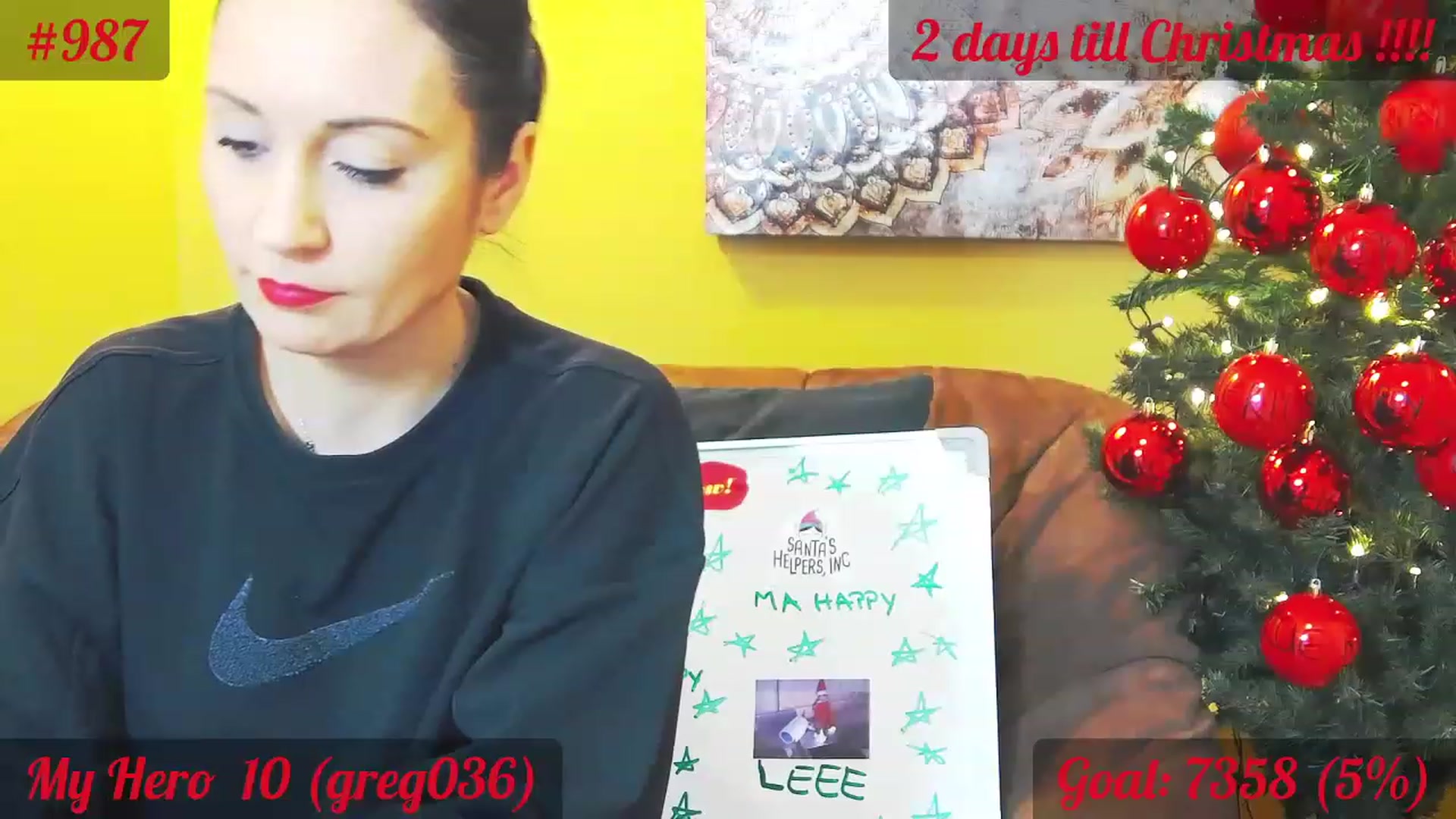 Gallery image thumbnail from QuinnieSmile's myfreecams stream on, 12/23/2022, 12:53 image 10 of 20