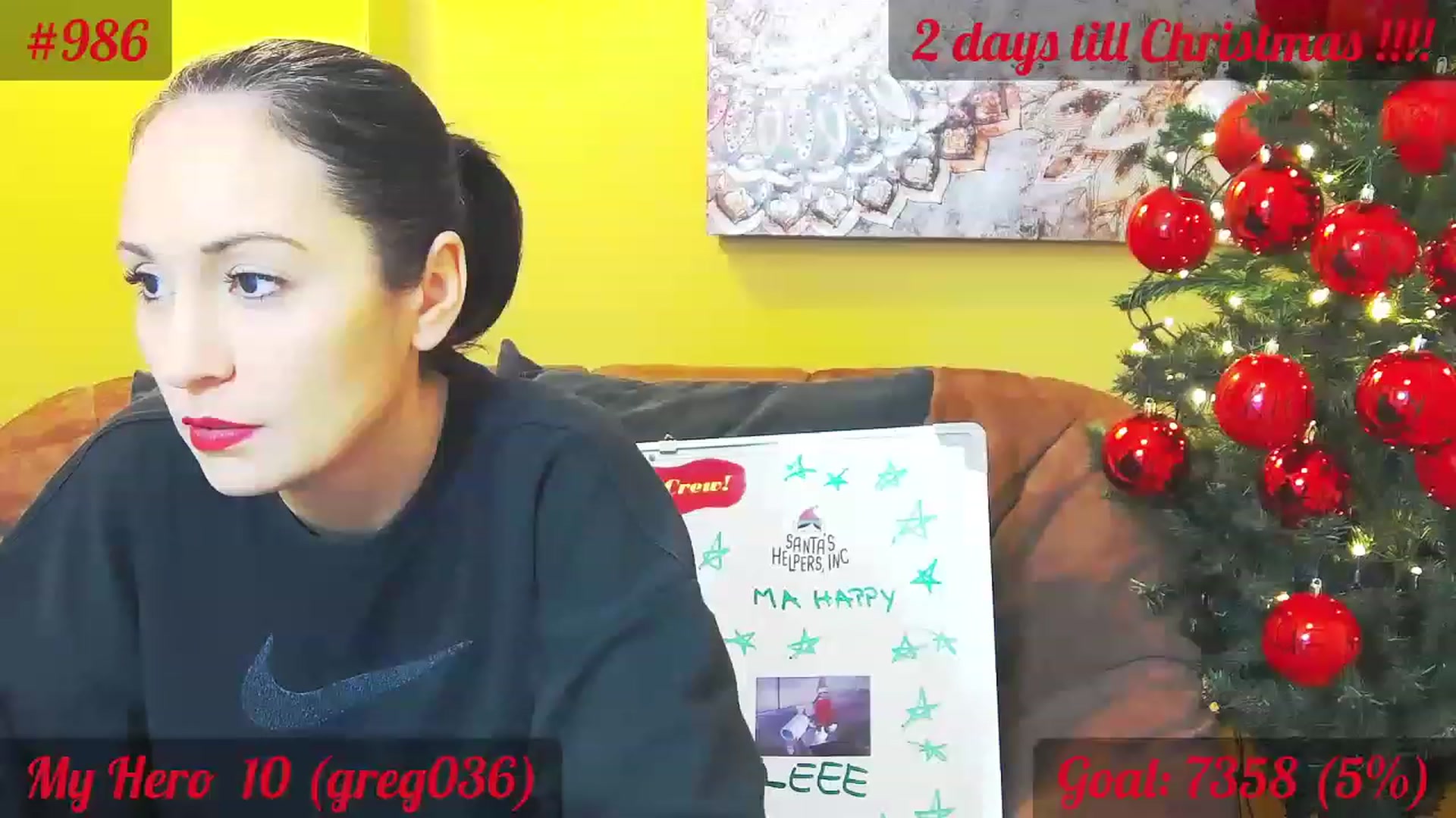 Gallery image thumbnail from QuinnieSmile's myfreecams stream on, 12/23/2022, 12:53 image 6 of 20