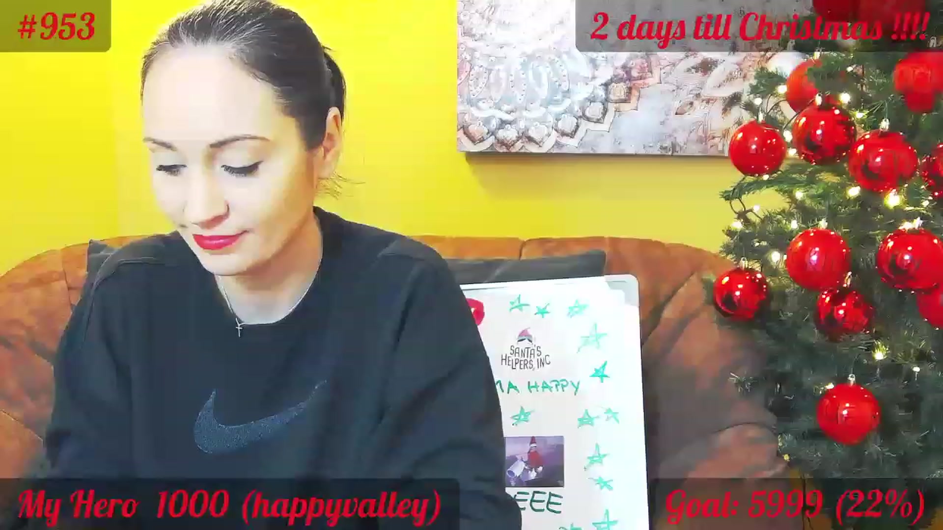 Gallery image thumbnail from QuinnieSmile's myfreecams stream on, 12/23/2022, 12:53 image 15 of 20