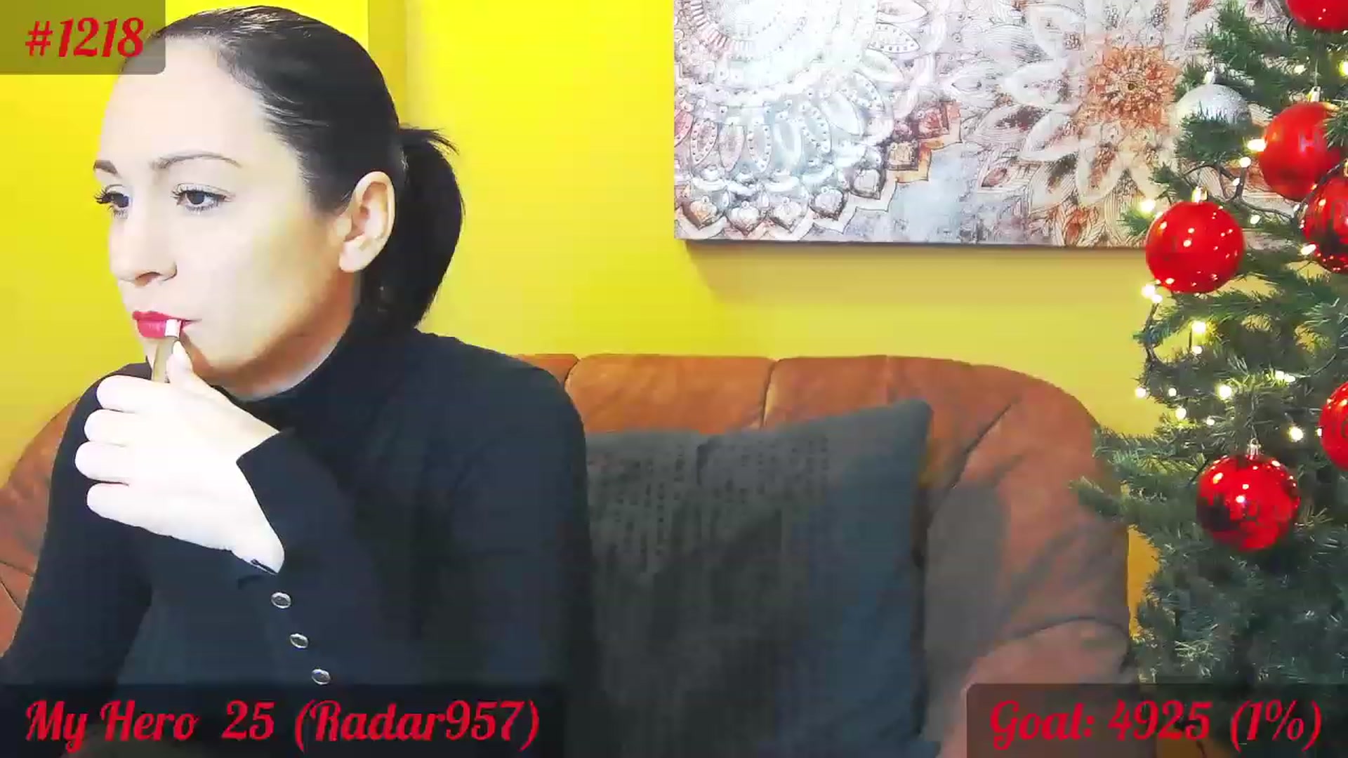 Gallery image thumbnail from QuinnieSmile's myfreecams stream on, 12/29/2022, 09:06 image 2 of 20