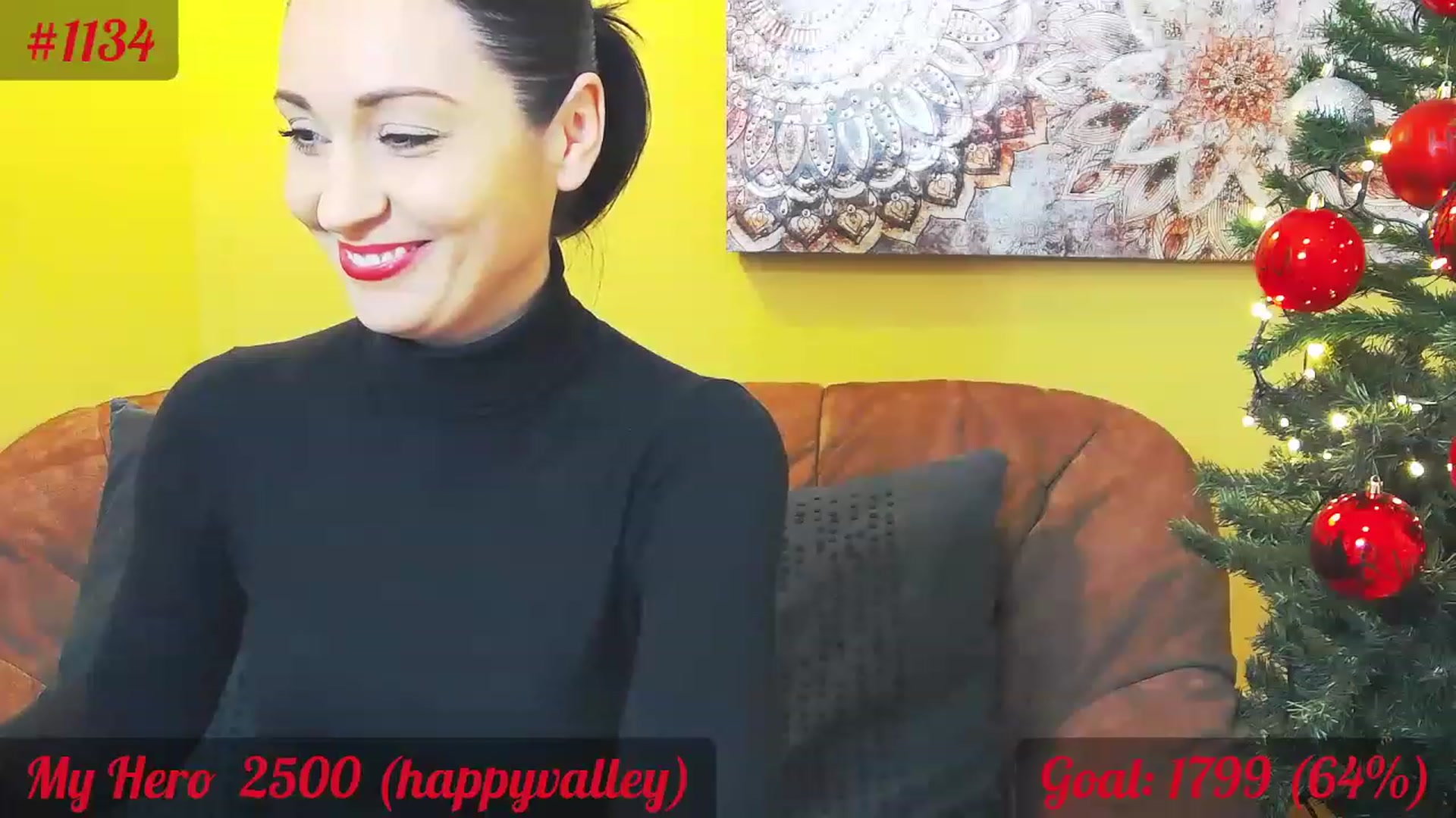 Gallery image thumbnail from QuinnieSmile's myfreecams stream on, 12/29/2022, 12:05 image 16 of 20